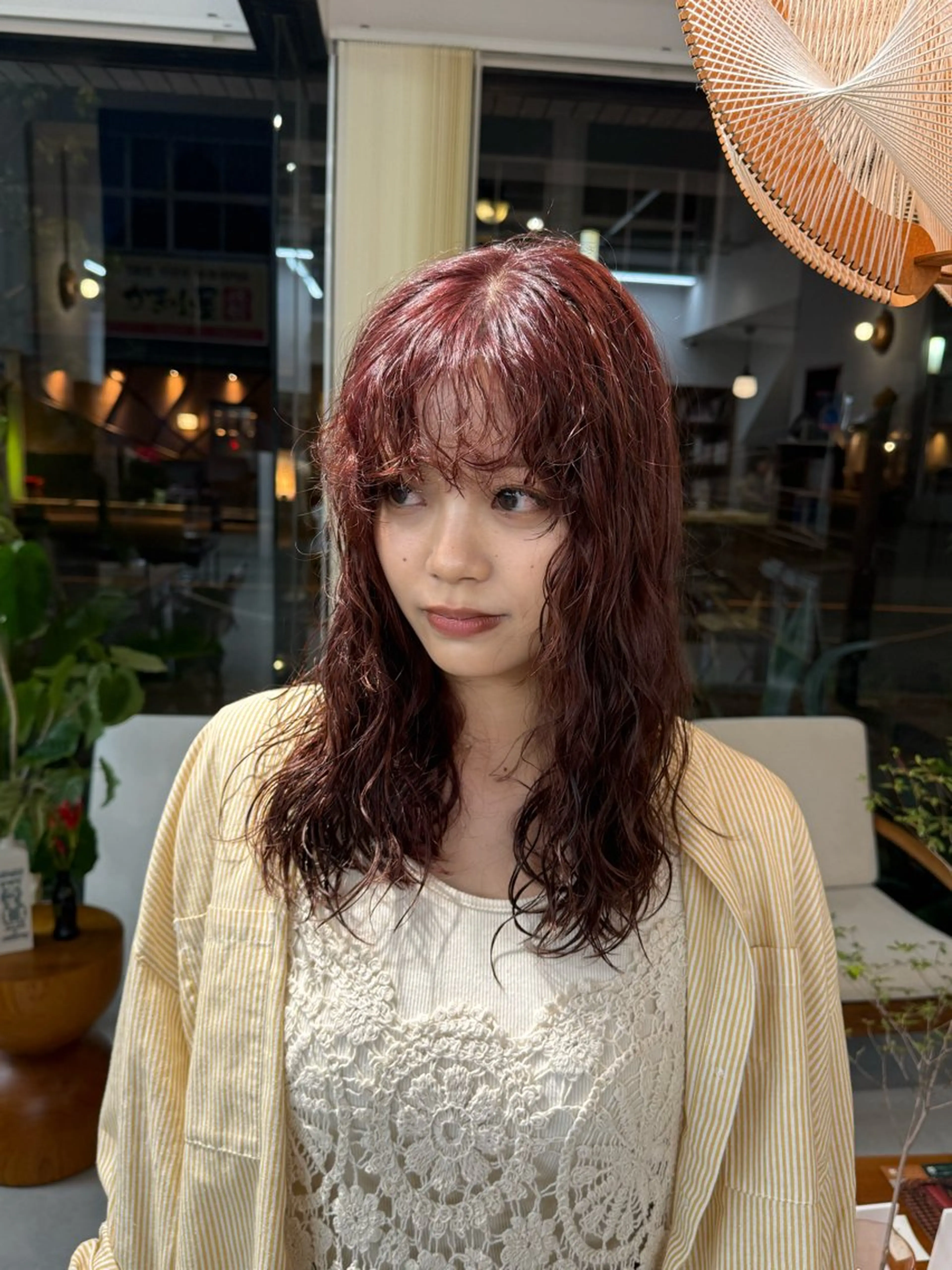 セミロング カラー ピンクカラー まなみ/ PORT SALONのヘアスタイル