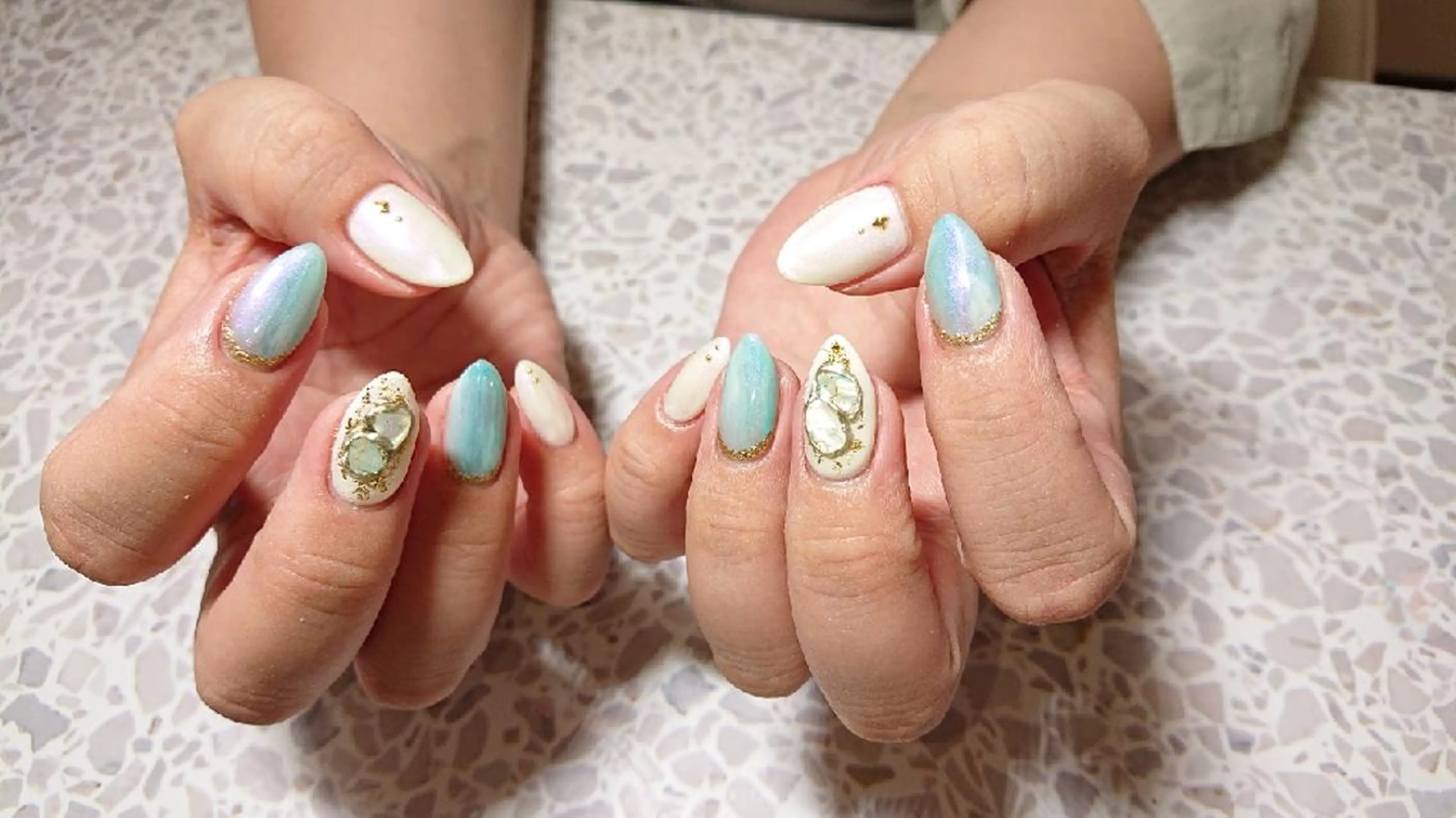 ネイル JEWEL nailのネイルデザイン