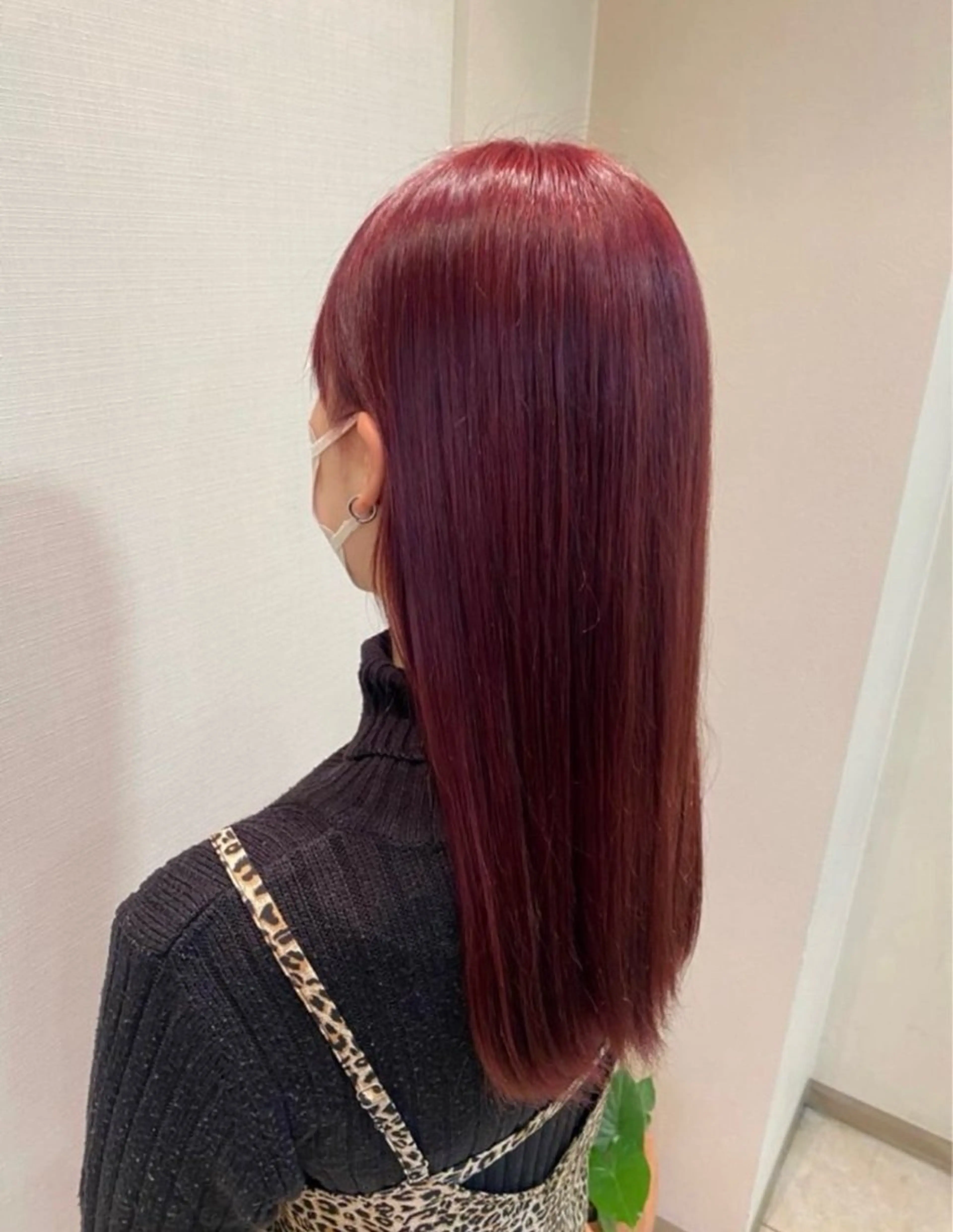 カラー 上村 里奈のヘアスタイル