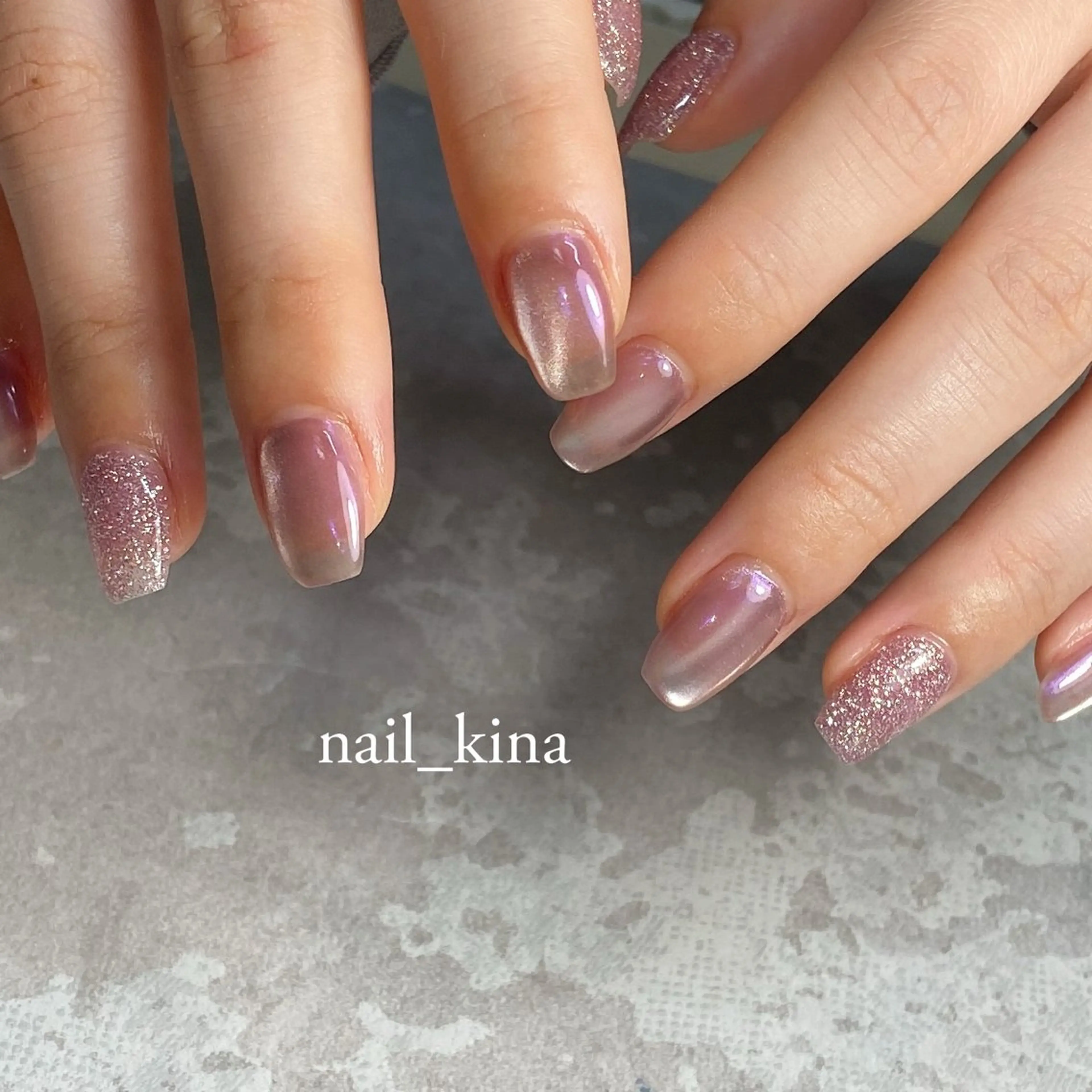 ネイル オーロラネイル フラッシュネイル マグネットネイル マグネットワンカラー ワンカラーネイル nail_ kinaのネイルデザイン