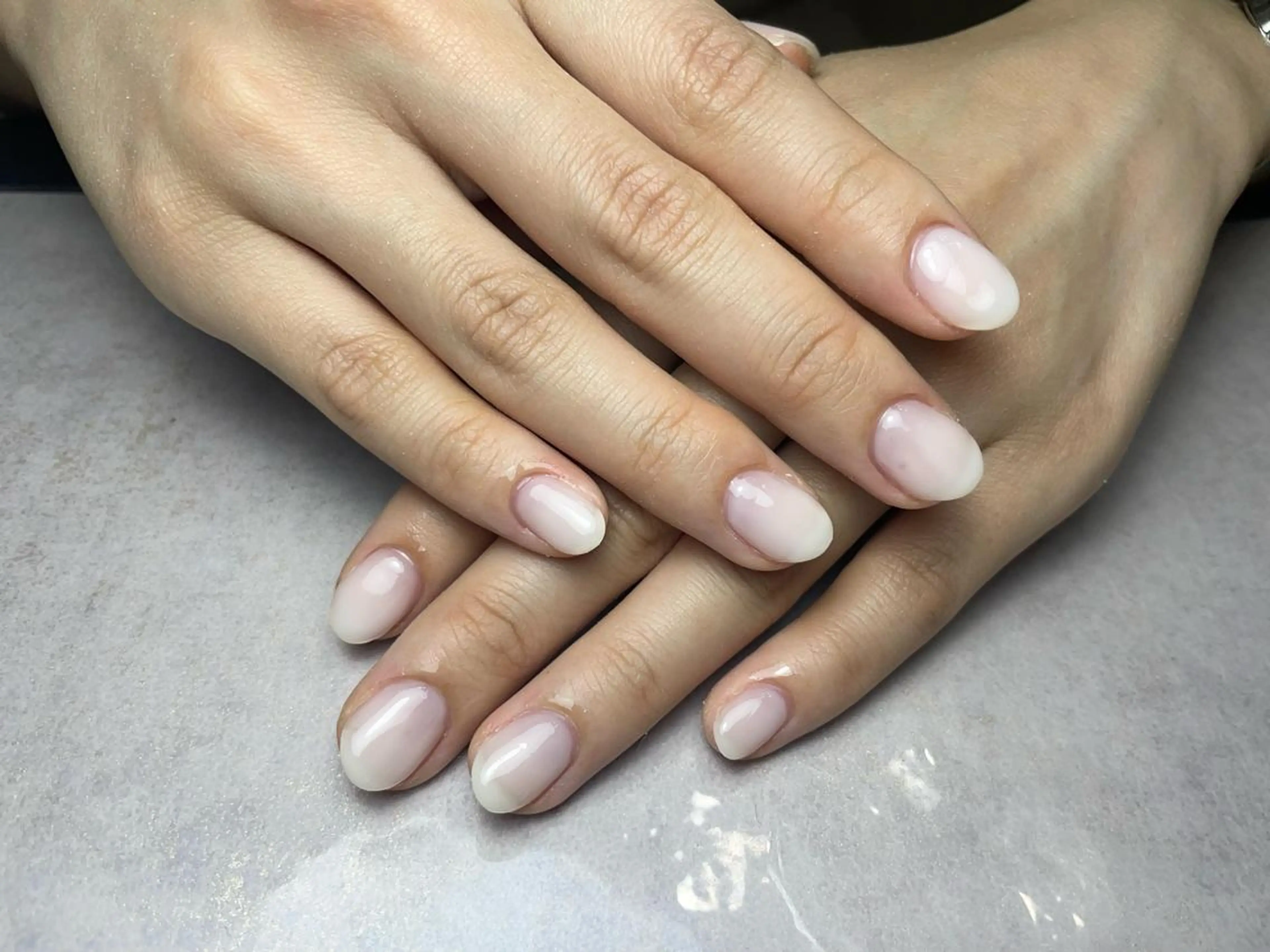 ネイル ジェルネイル オフィスネイル ワンカラーネイル パラジェル ハンドネイル BLANC.nail yuuのネイルデザイン
