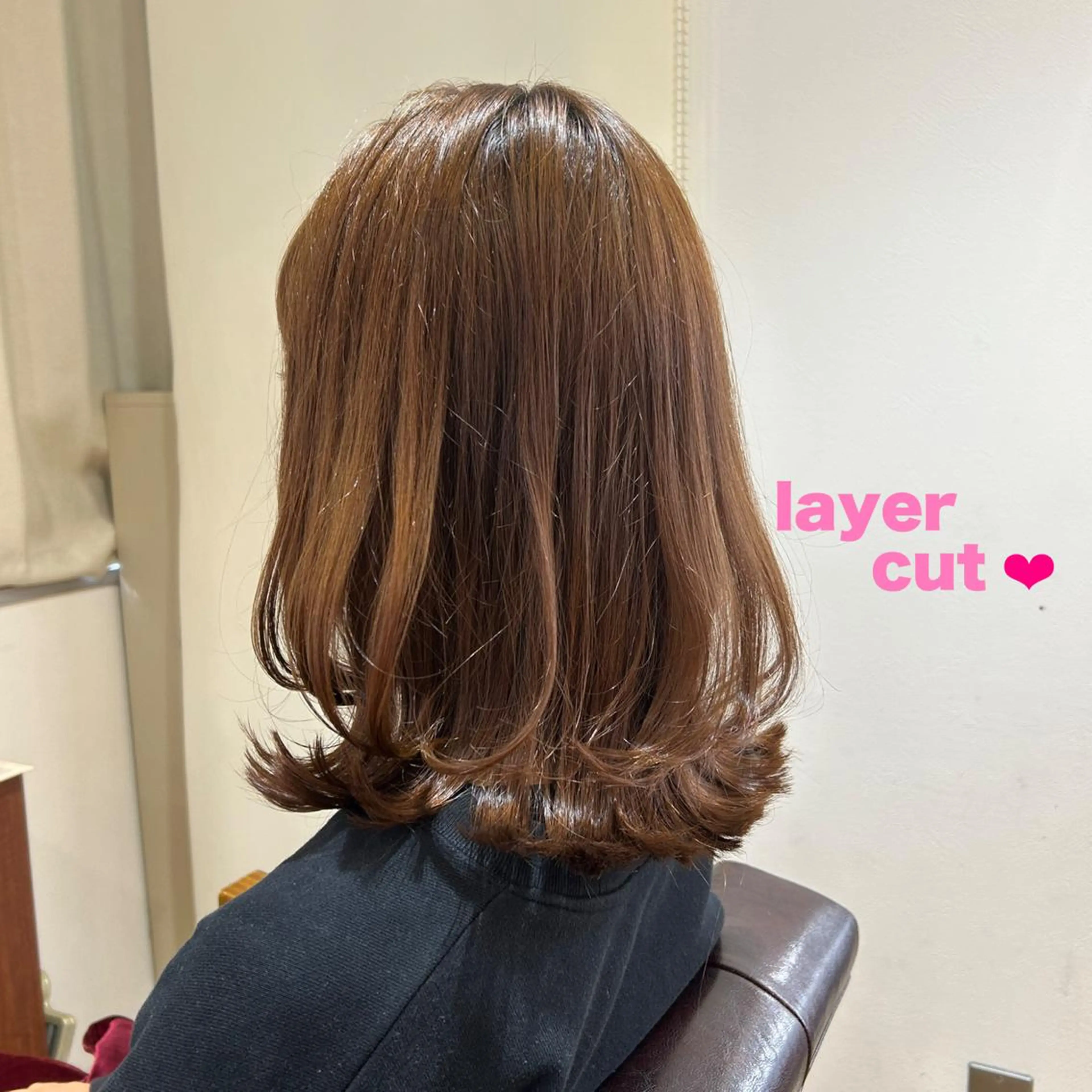 ミディアム A. Seoのヘアスタイル