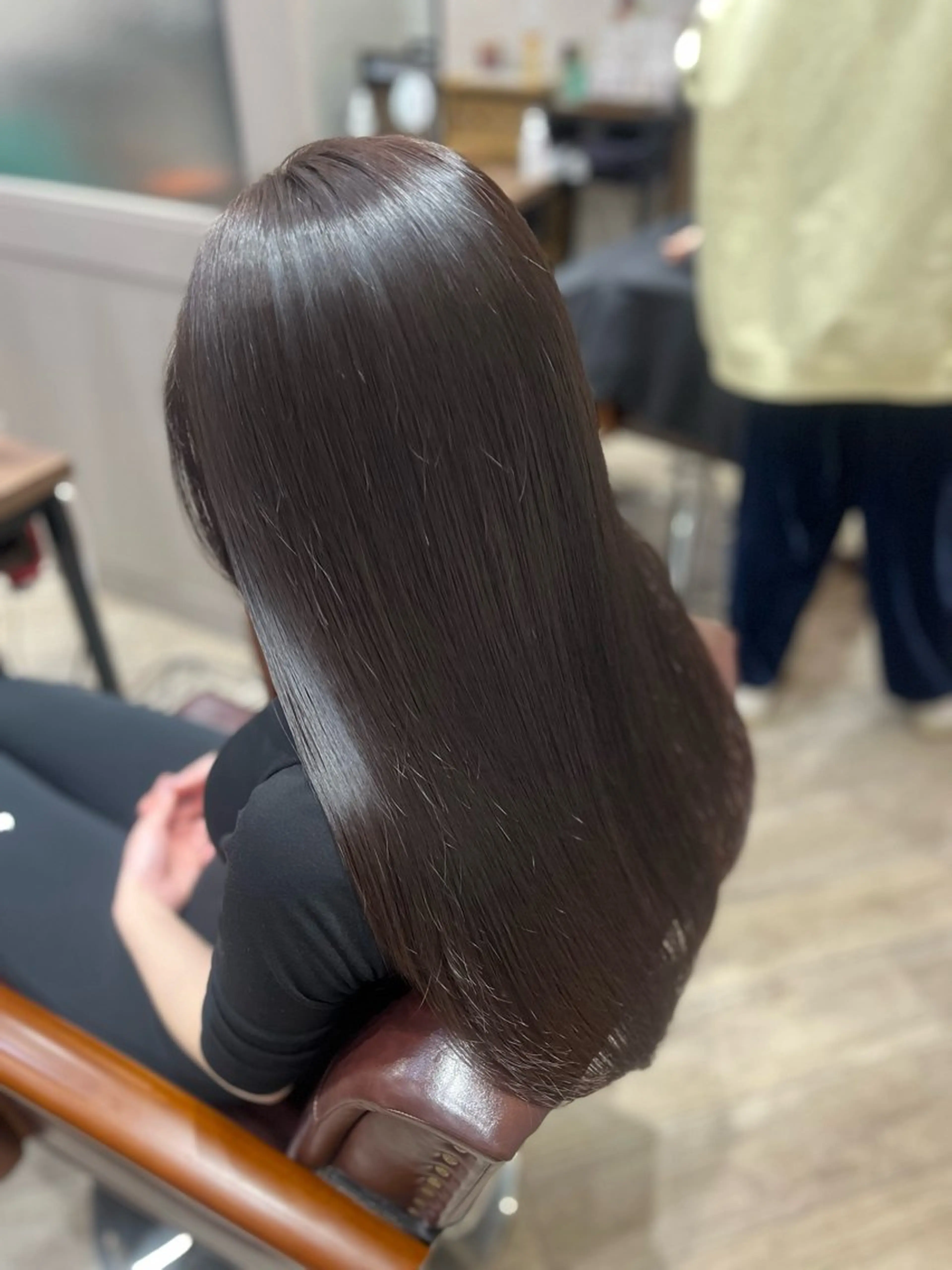 ロング カラー ブラウンカラー ショコラブラウン カット ヘアカラー トリートメント 🫧ぷる艶カラー🫧 Yuubi🦩のヘアスタイル