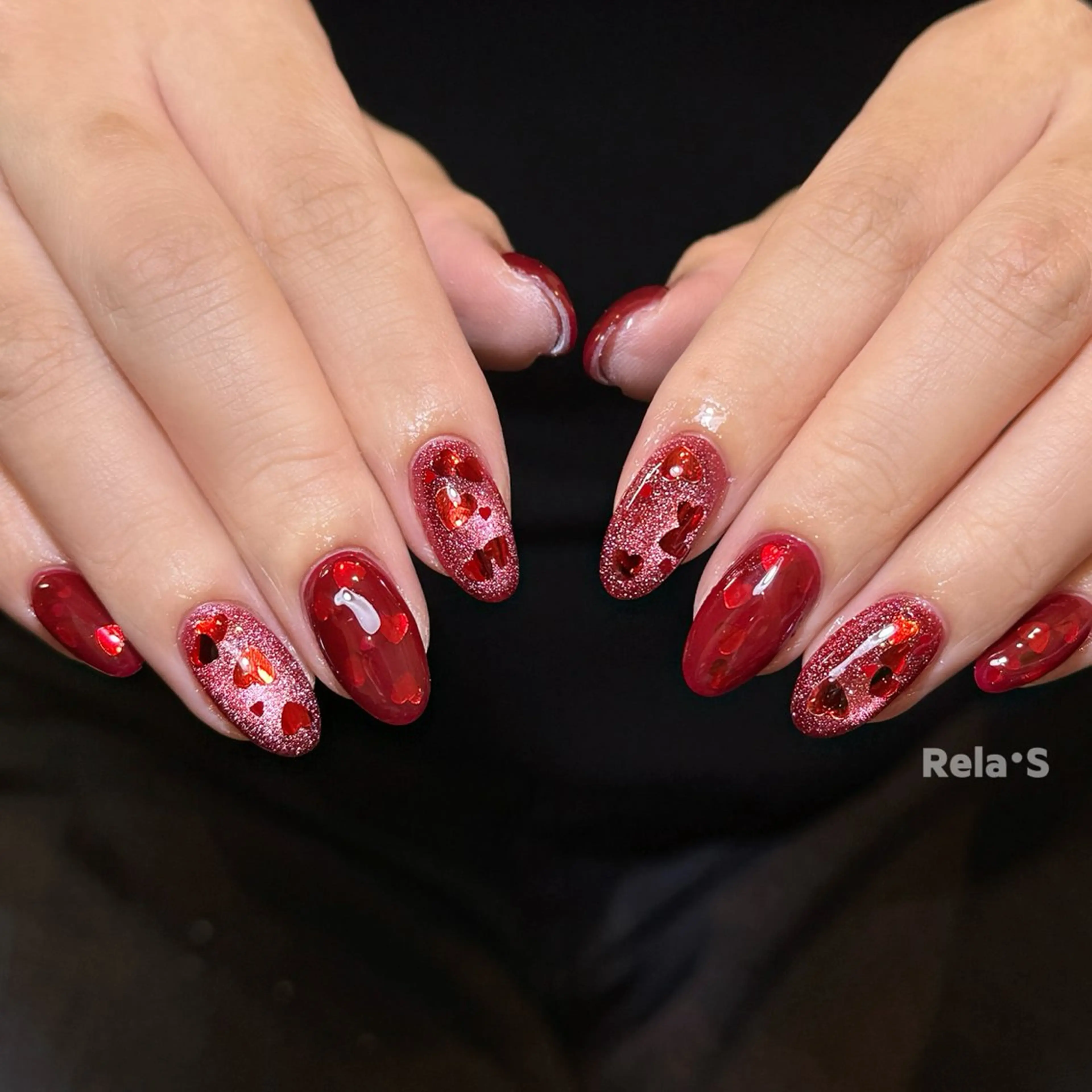 ネイル オーロラネイル 長さ出し フレンチネイル ジェルネイル ガラスフレンチ ハンドネイル Rela・S NAILのネイルデザイン