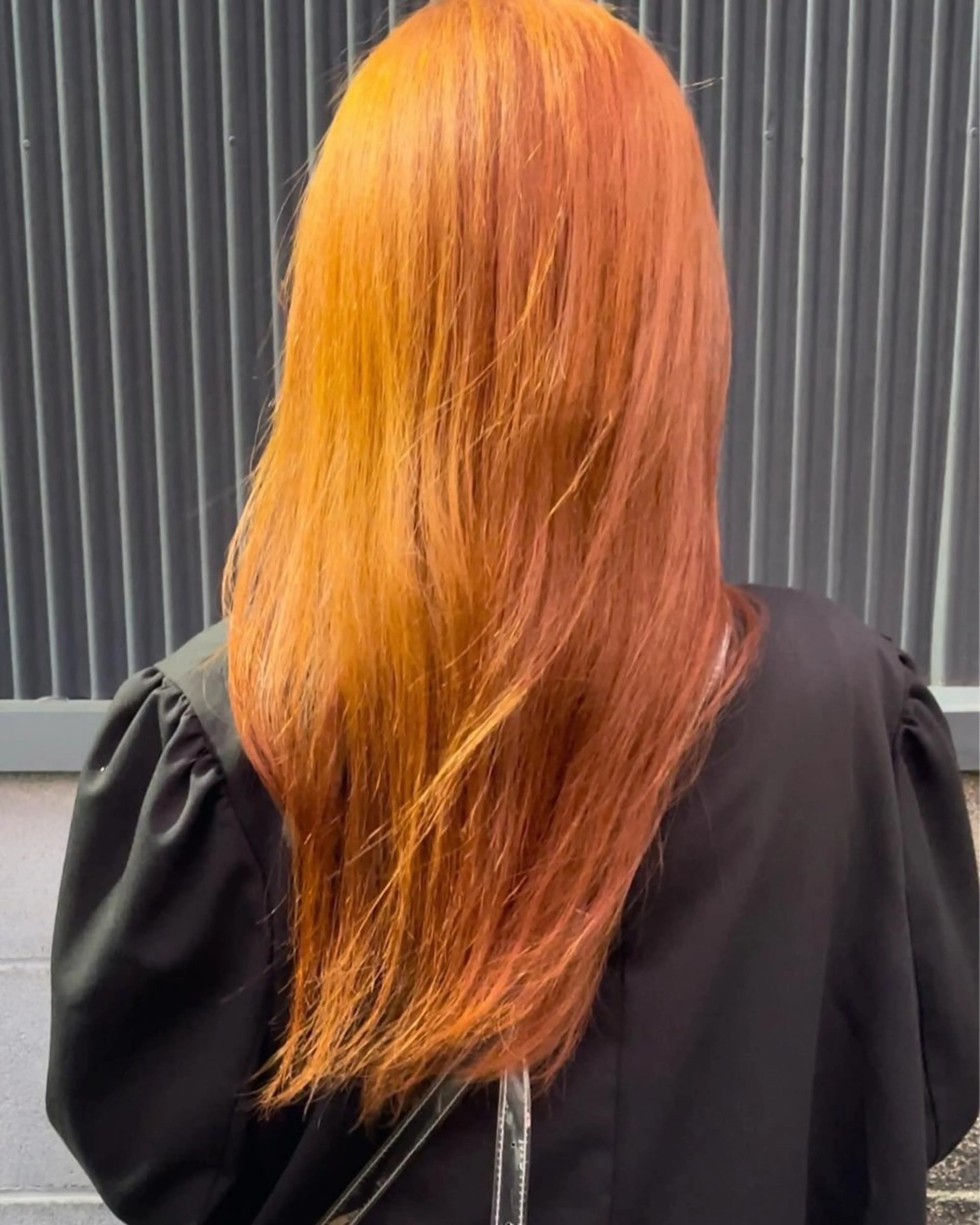 ミディアム カラー オレンジ カット ヘアカラー トリートメント 田室 和幸のヘアスタイル