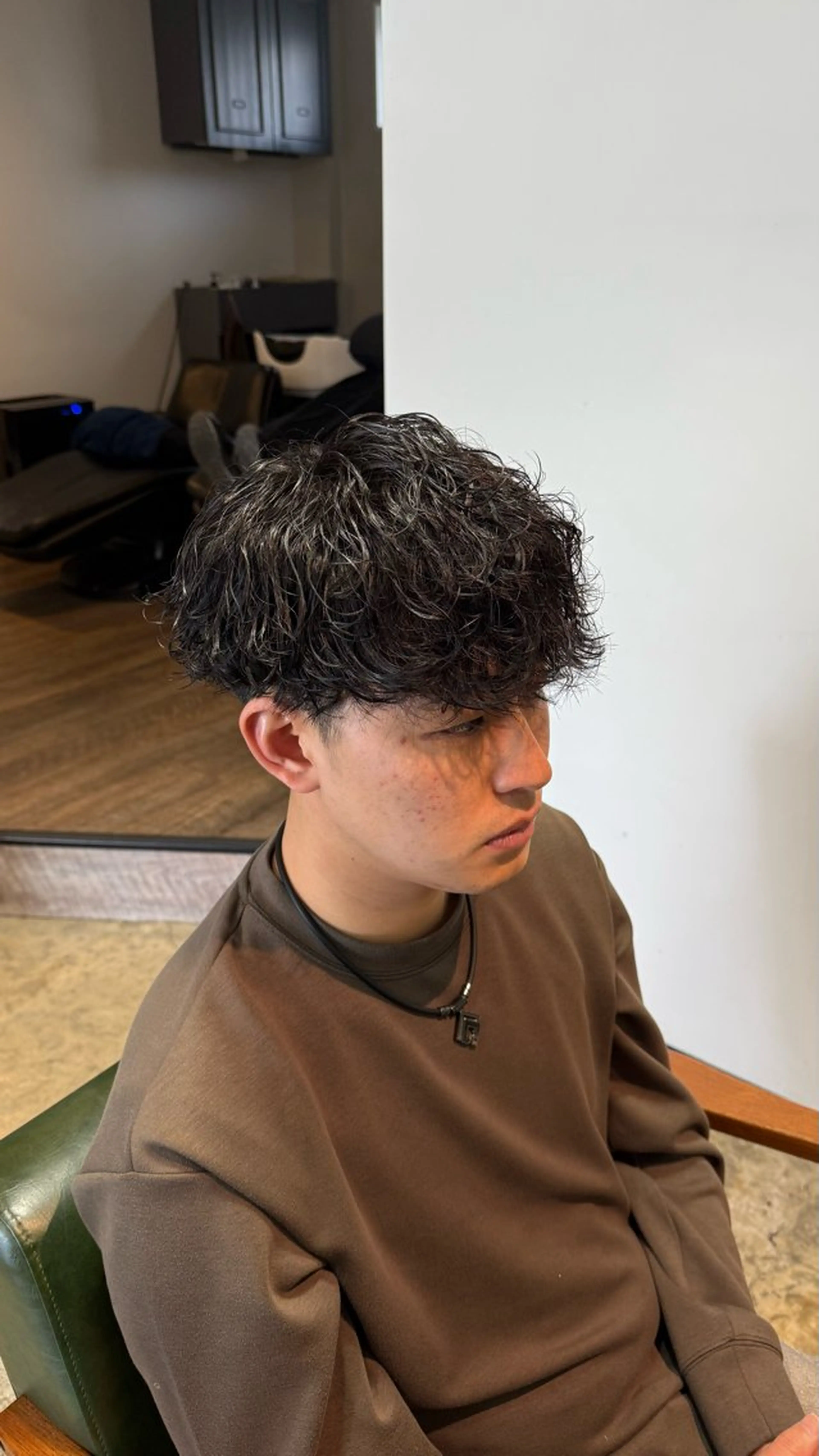 ショート パーマ メンズ メンズパーマ 波巻きパーマ メンズ専門 Ryukiのヘアスタイル