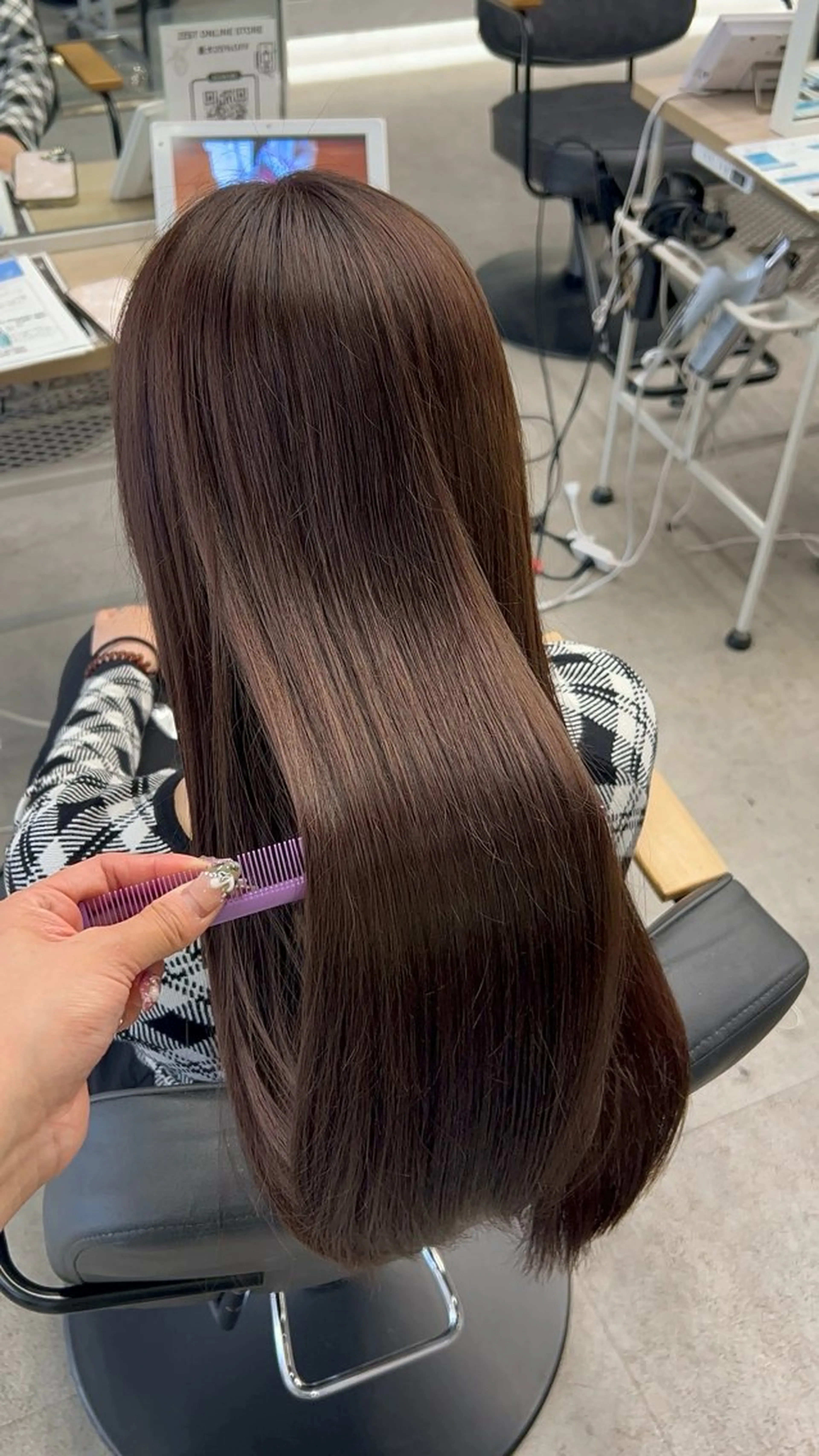 ロング カラー ヘアカラー himari💜 暖色/レイヤーカットのヘアスタイル