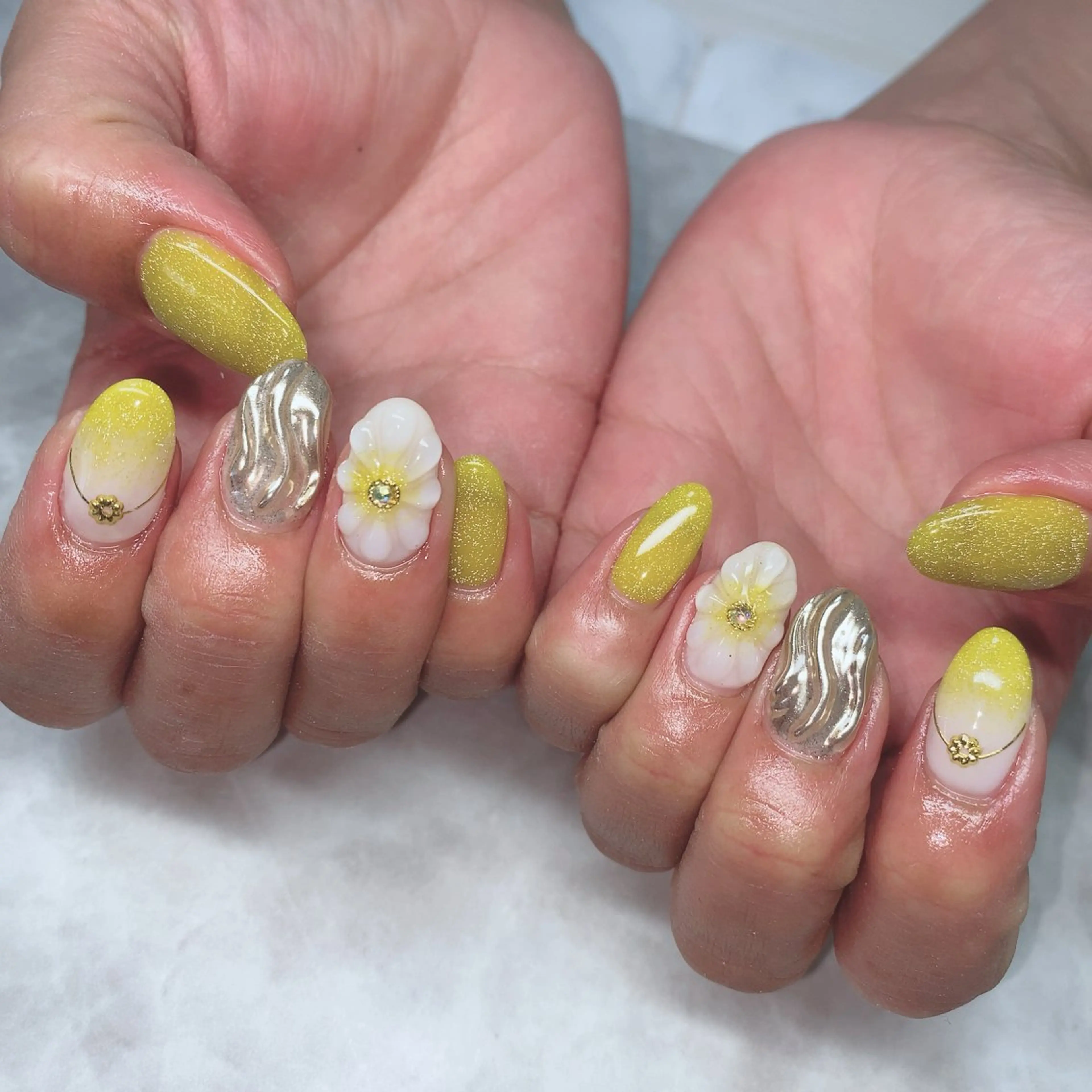 ネイル ハンドネイル C. NAILSのネイルデザイン