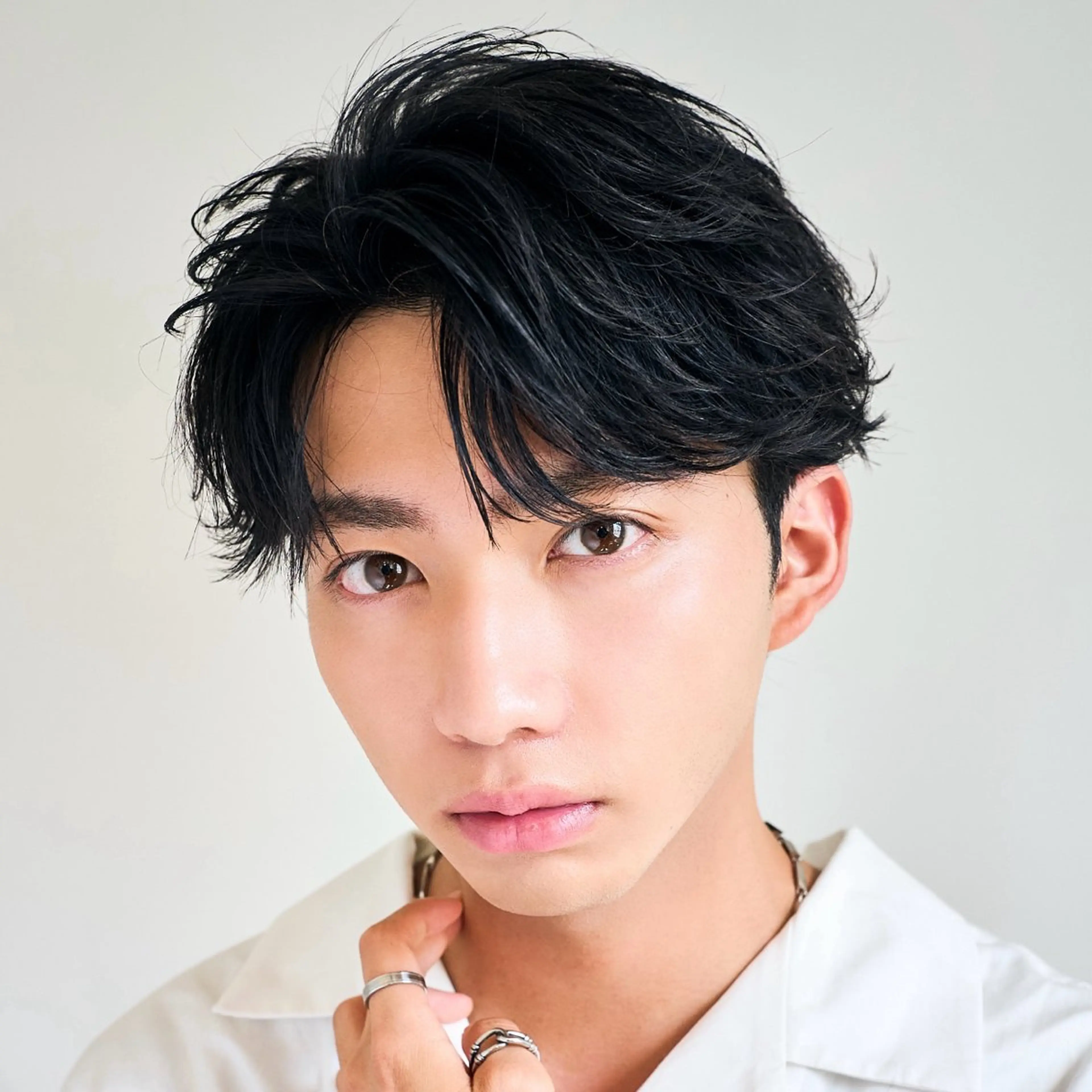 パーマ メンズ カルマパーマ メンズ韓国風 メンズパーマ 【メンズ特化⚡️】 曲がる矯正/千原涼麻のヘアスタイル