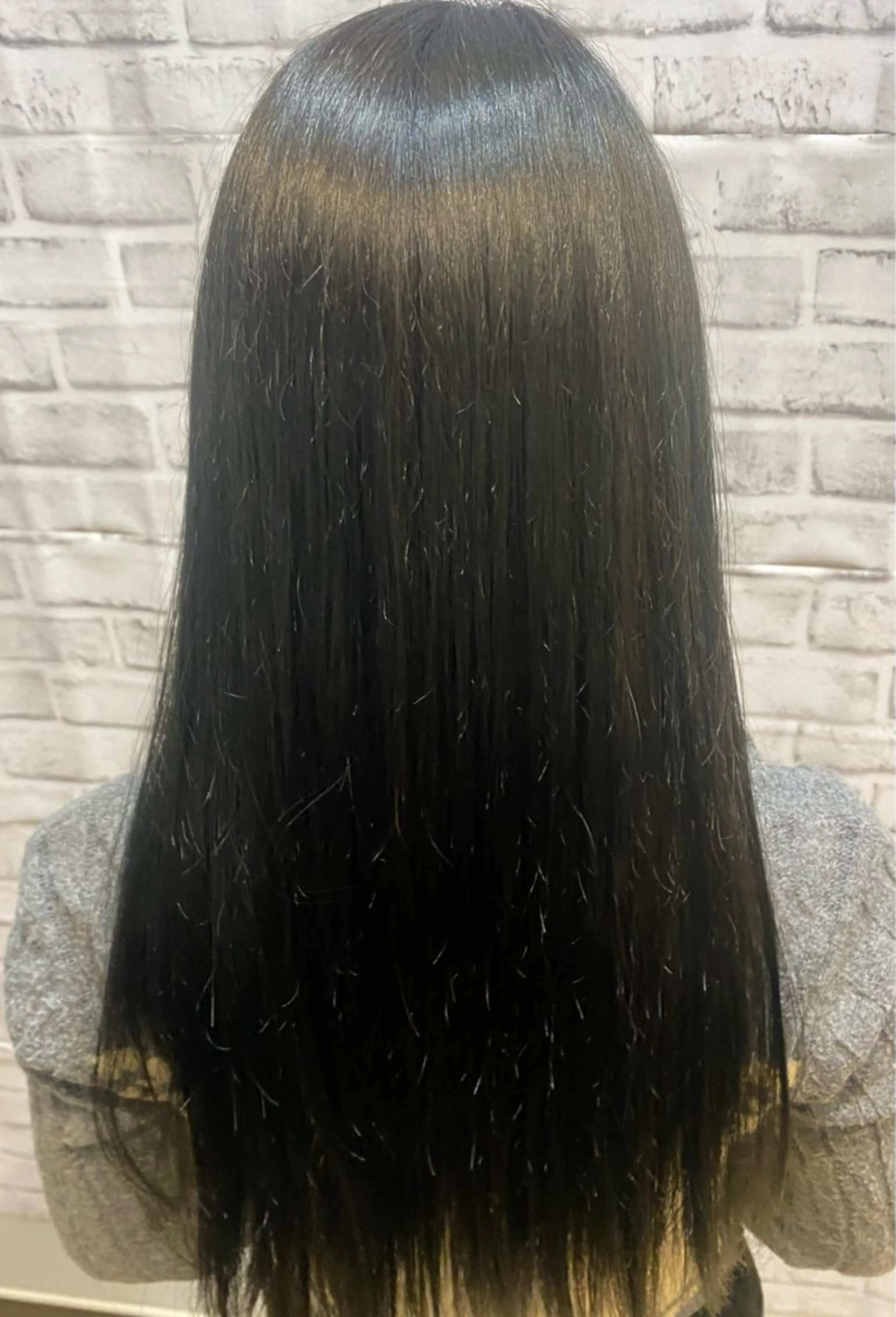 ロング カラー ベージュカラー ブリーチ 透明感カラー ブリーチなしカラー オリーブベージュ ☺︎ Misaki☺︎のヘアスタイル