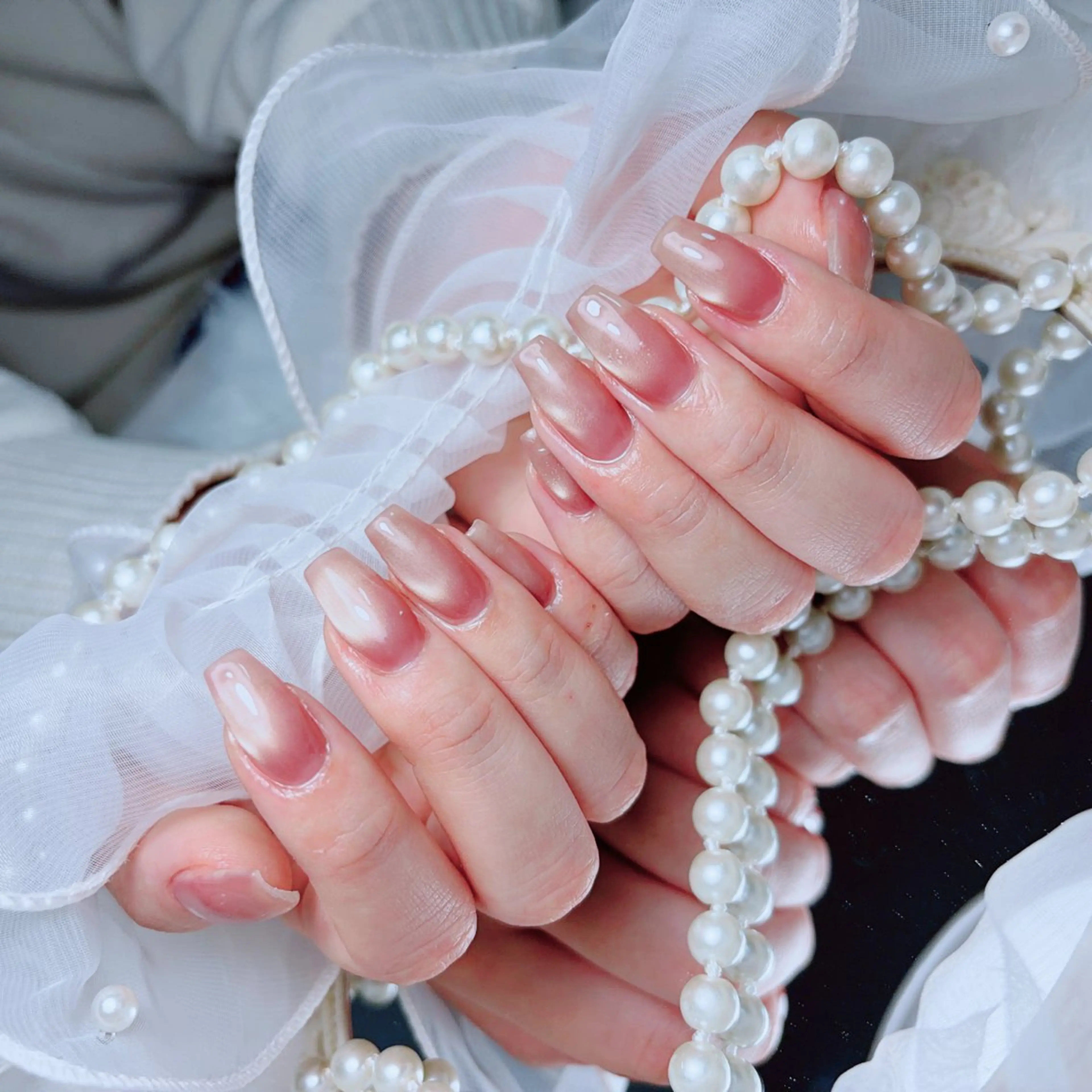 ネイル マグネットネイル ワンカラーネイル 春ネイル ハンドネイル Nail&Eye Spina 琴美のマツエク・マツパデザイン