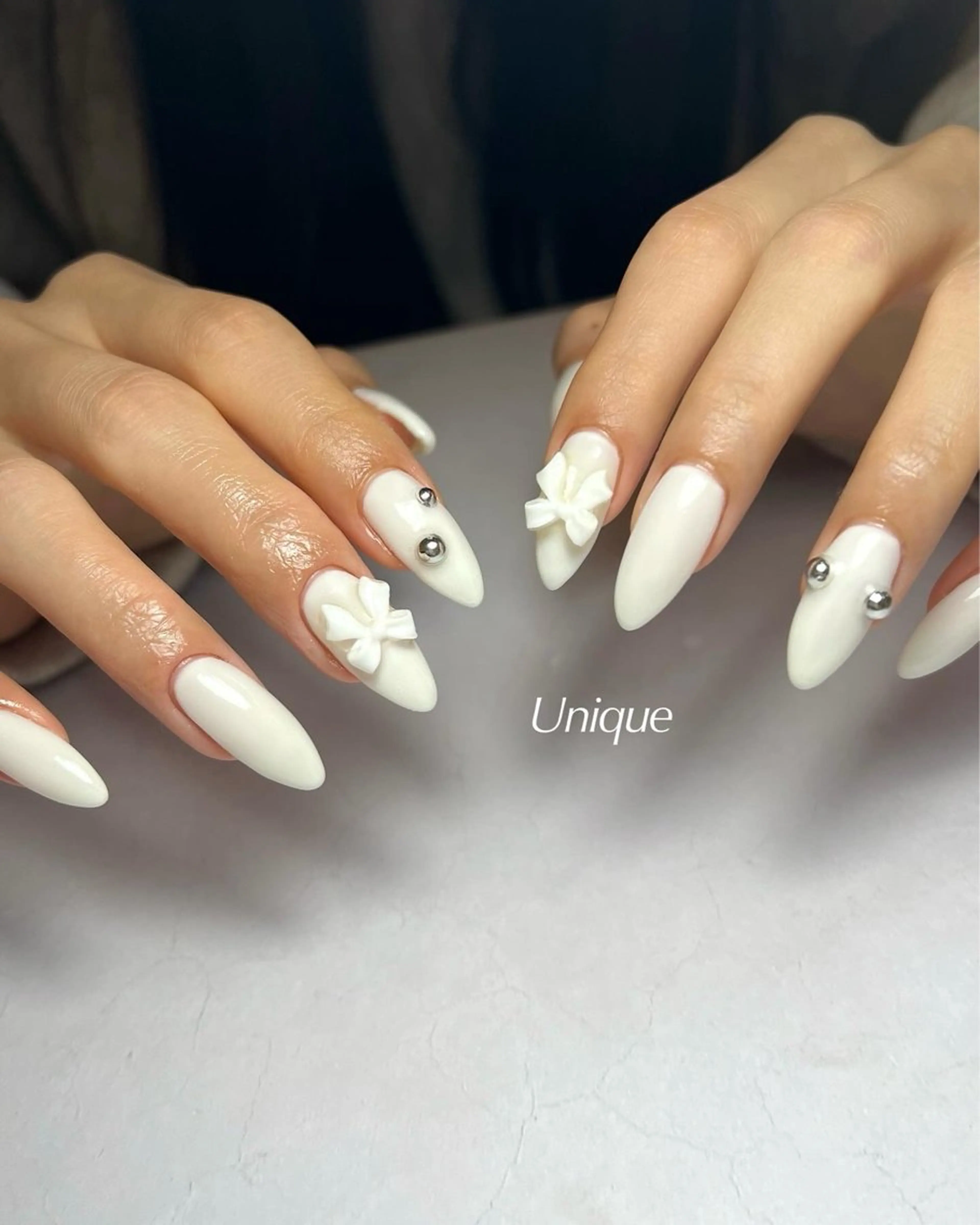 ネイル ハンドネイル Unique 【ユニーク】のネイルデザイン