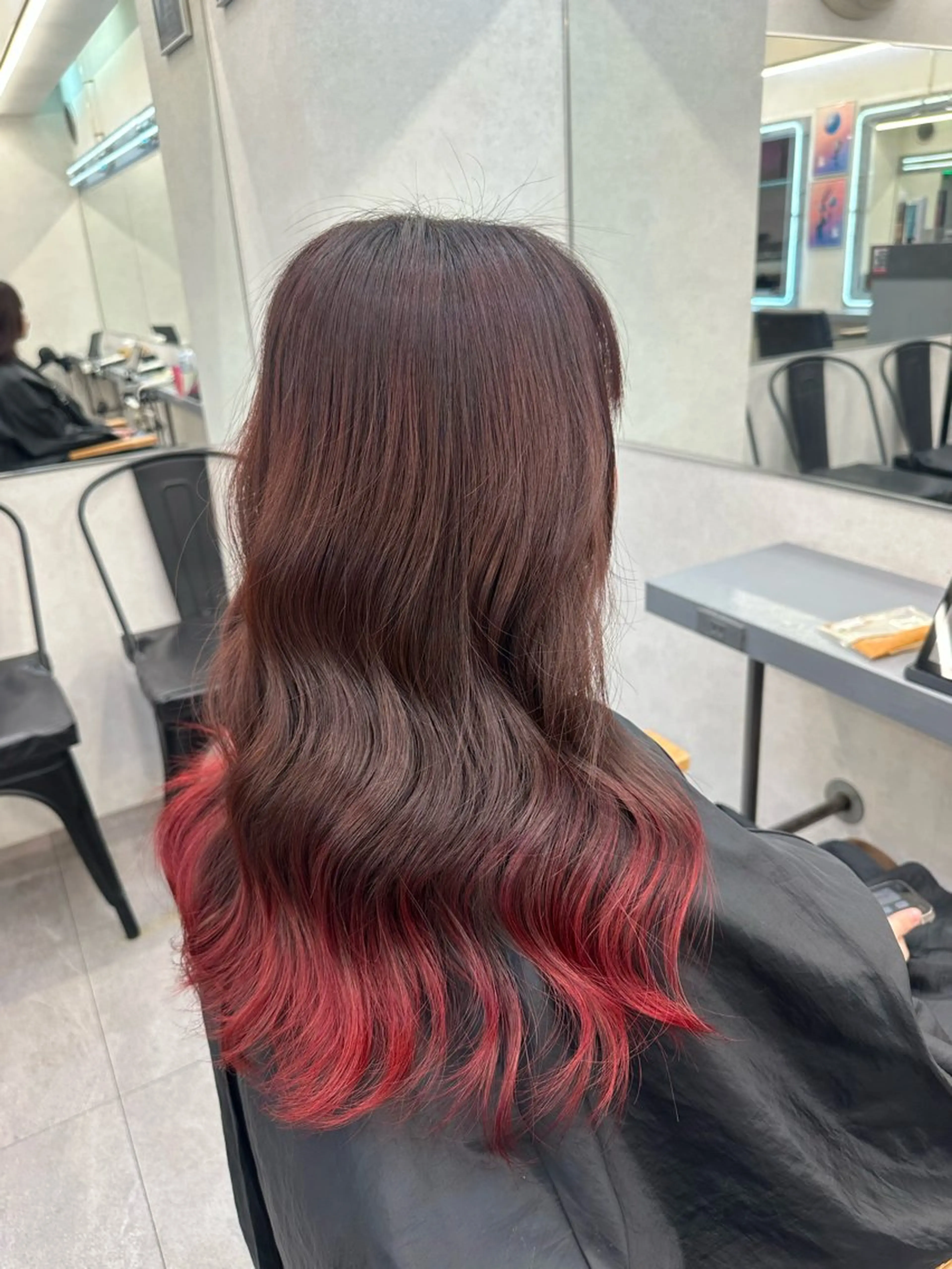 ロング カラー ヘアカラー L.O.G SHIBUYA所属・モデル募集 🟡SUMIKAのヘアスタイル