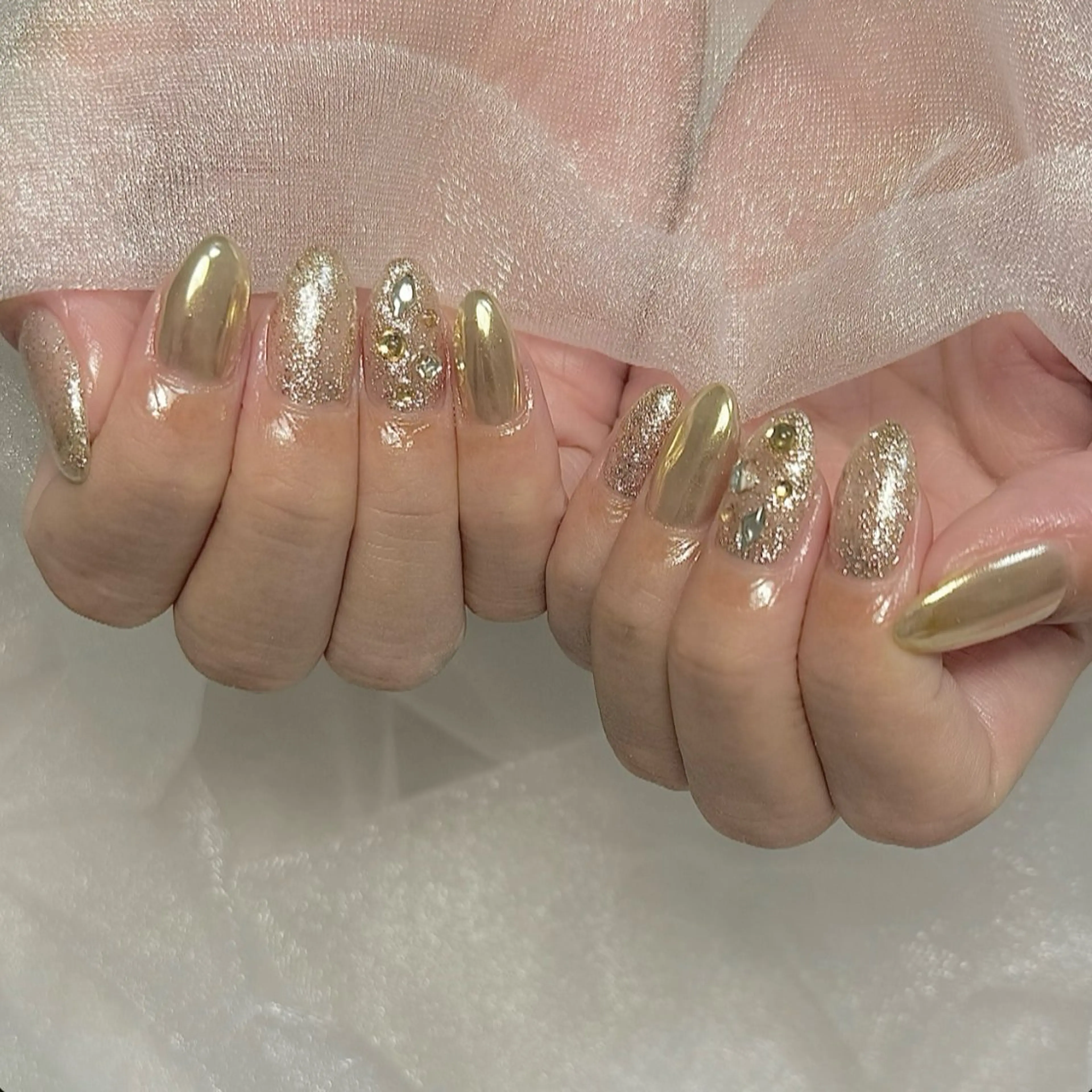 ネイル アートネイル ジェルネイル ゴールド キラキラネイル ラメ(グリッター) H nailのネイルデザイン