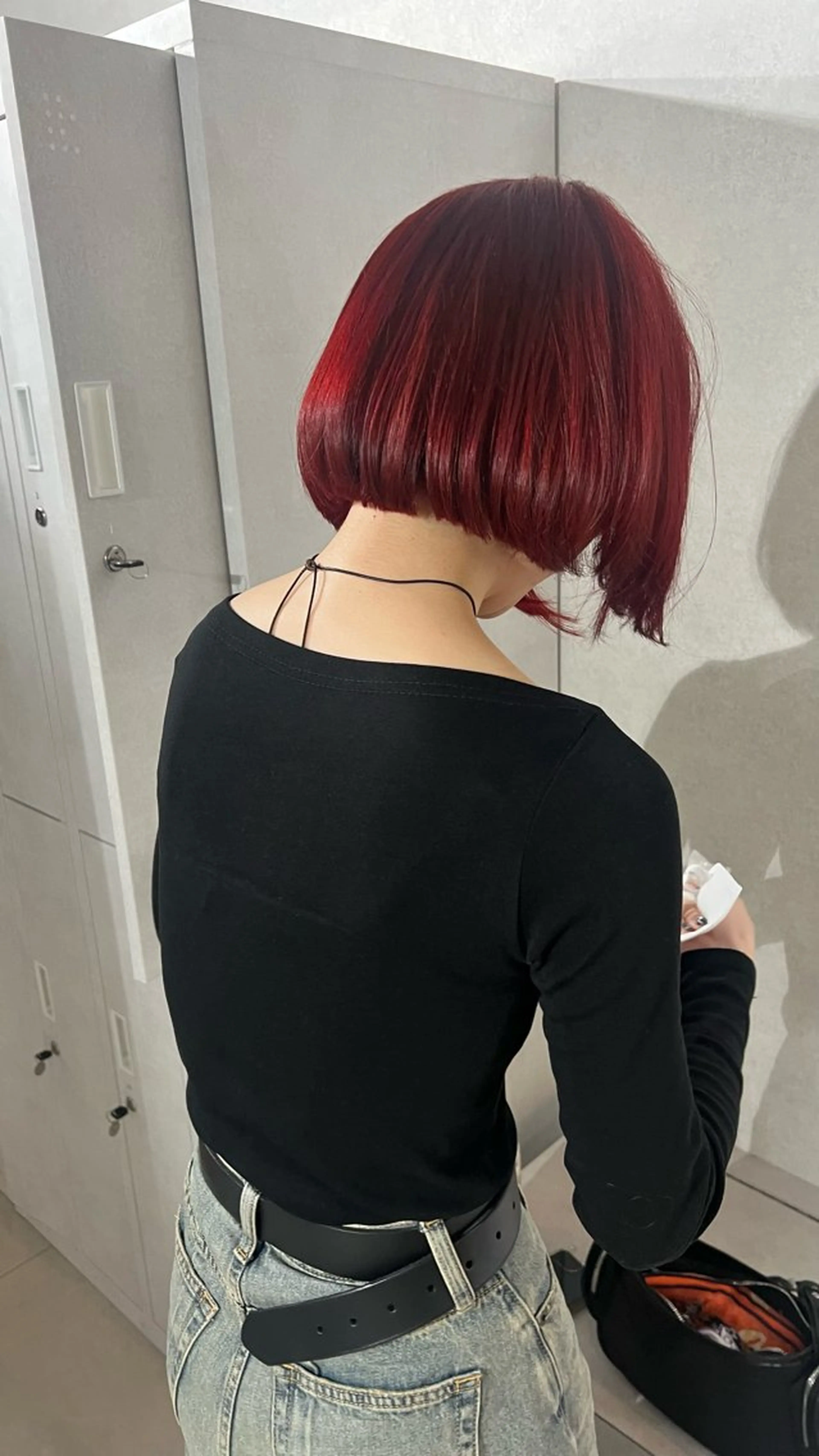 ミディアム カラー ブリーチ ダブルカラー レッドカラー ボブ anon Loemのヘアスタイル