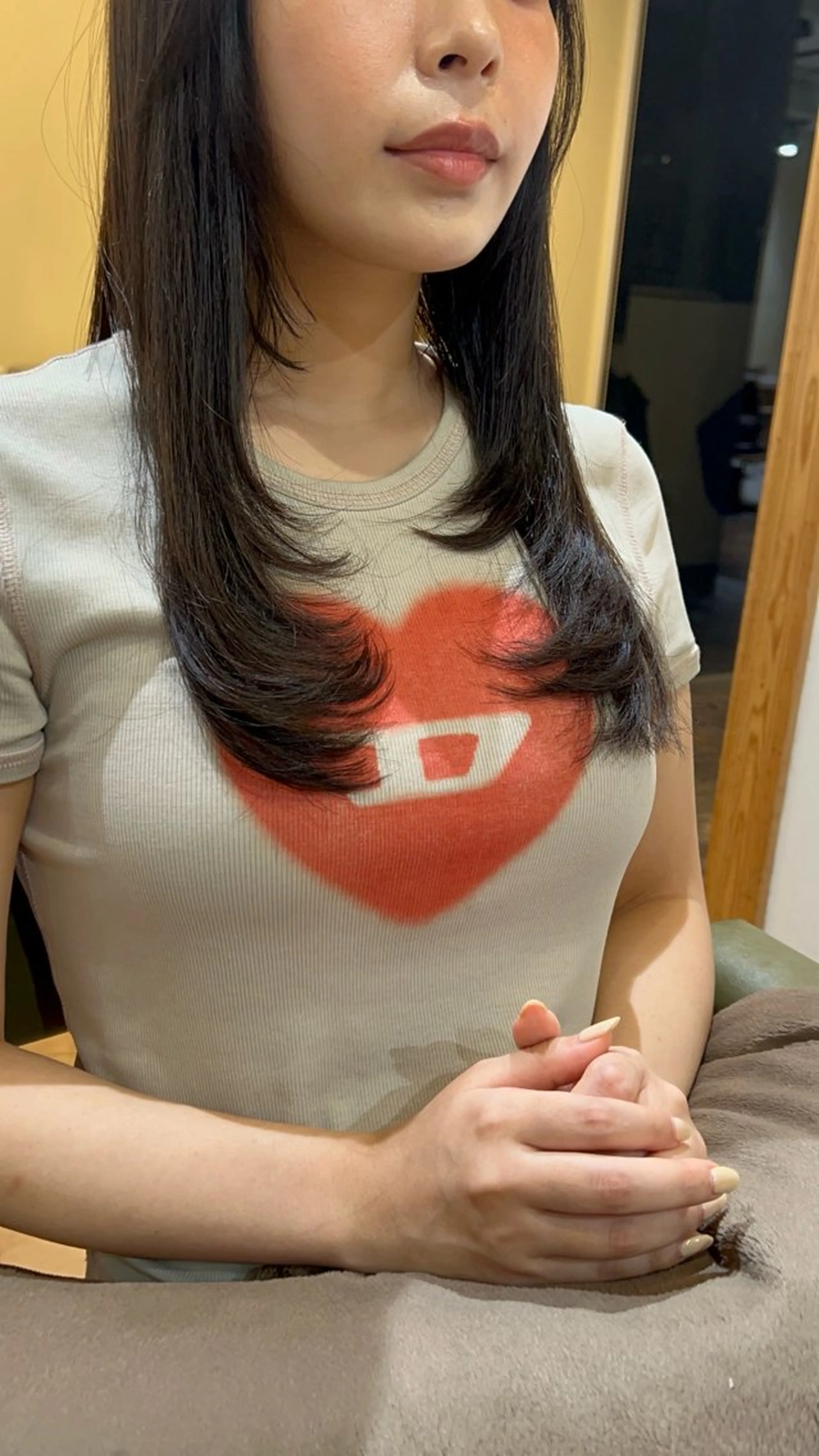 ロング 畝原 陽真里のヘアスタイル