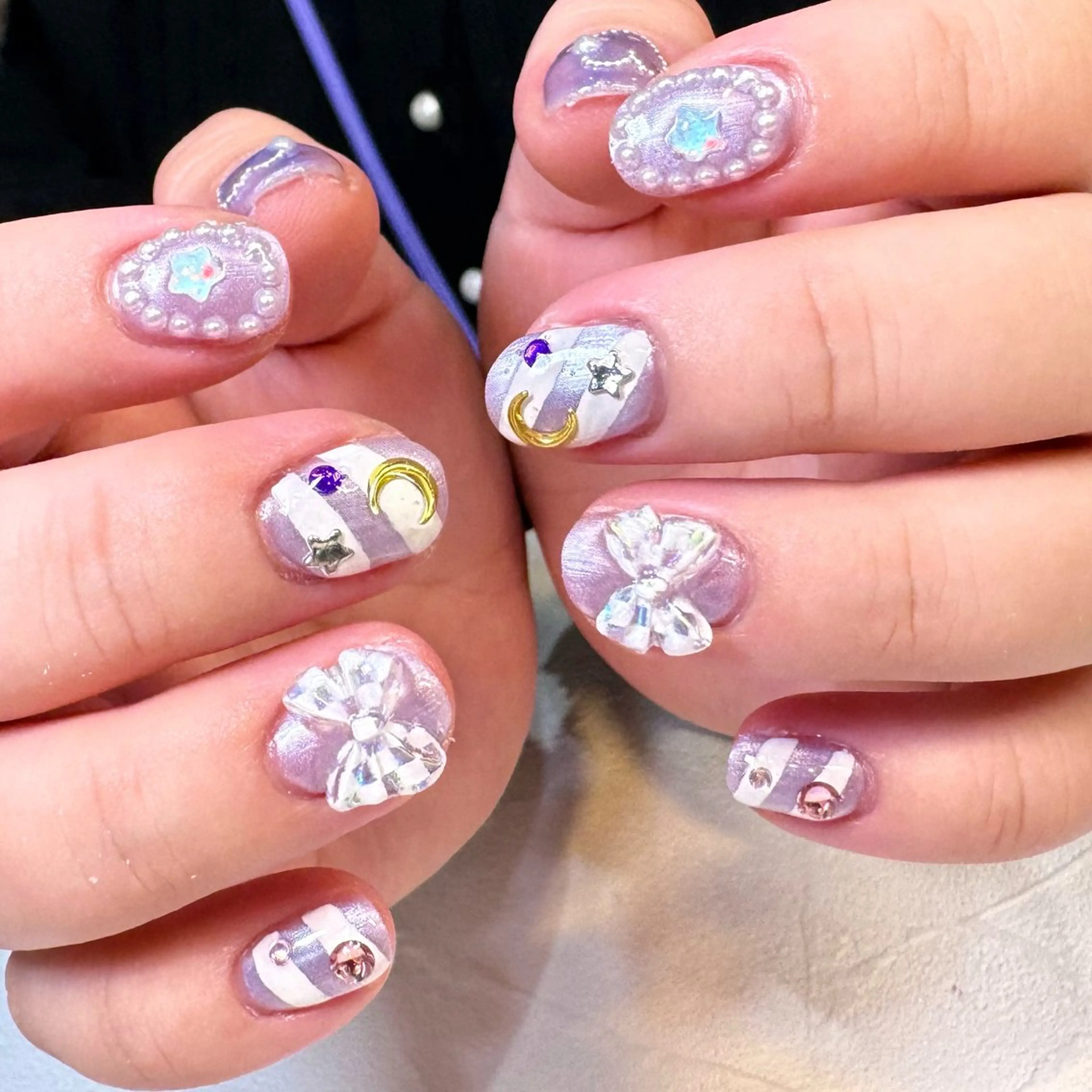 ネイル 持ち込み RIEKO🍒 ワンホン♡推しネイルのネイルデザイン