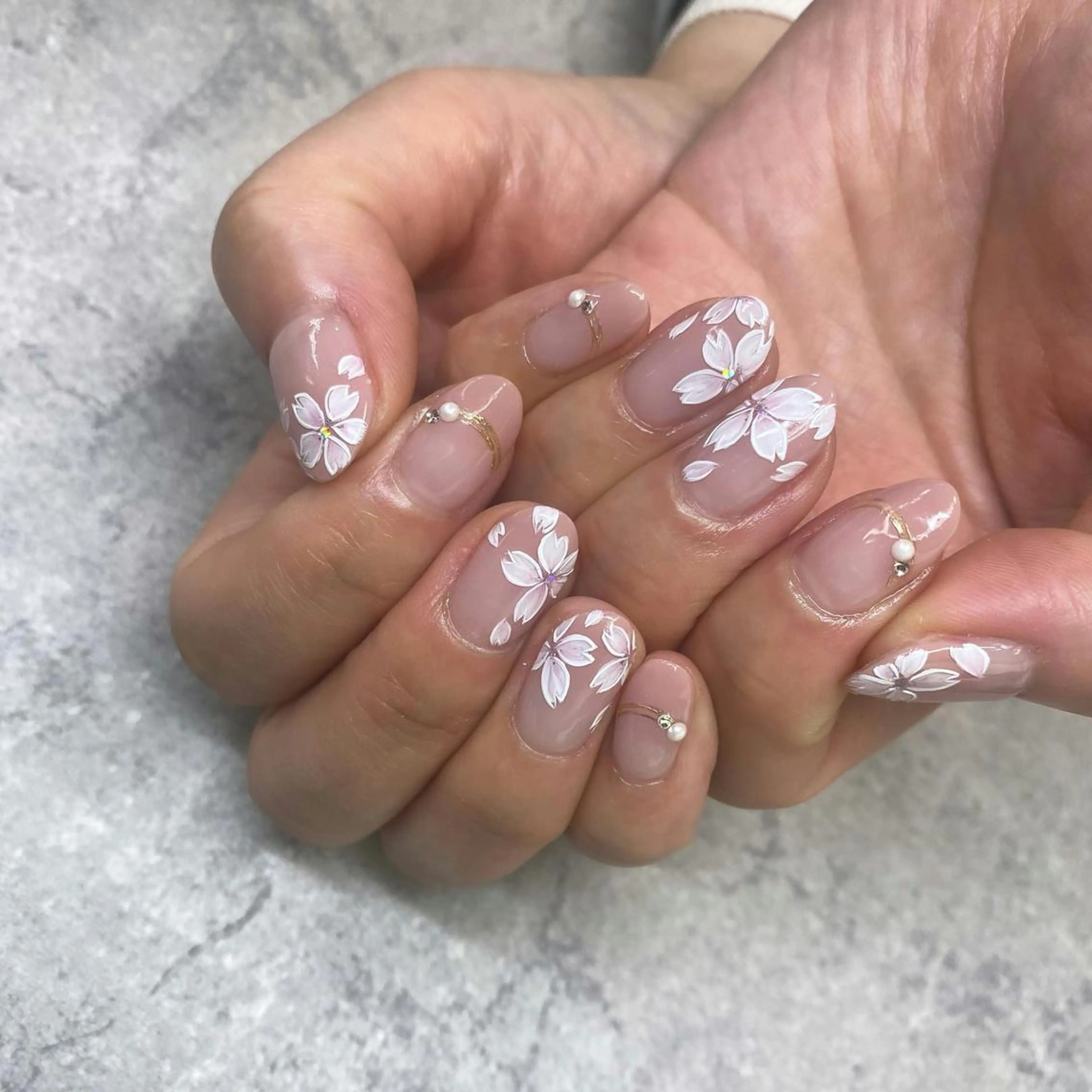 ネイル 桜ネイル フットネイル フレンチネイル グラデーション キラキラネイル FASTNAIL PLUS 新宿店のネイルデザイン