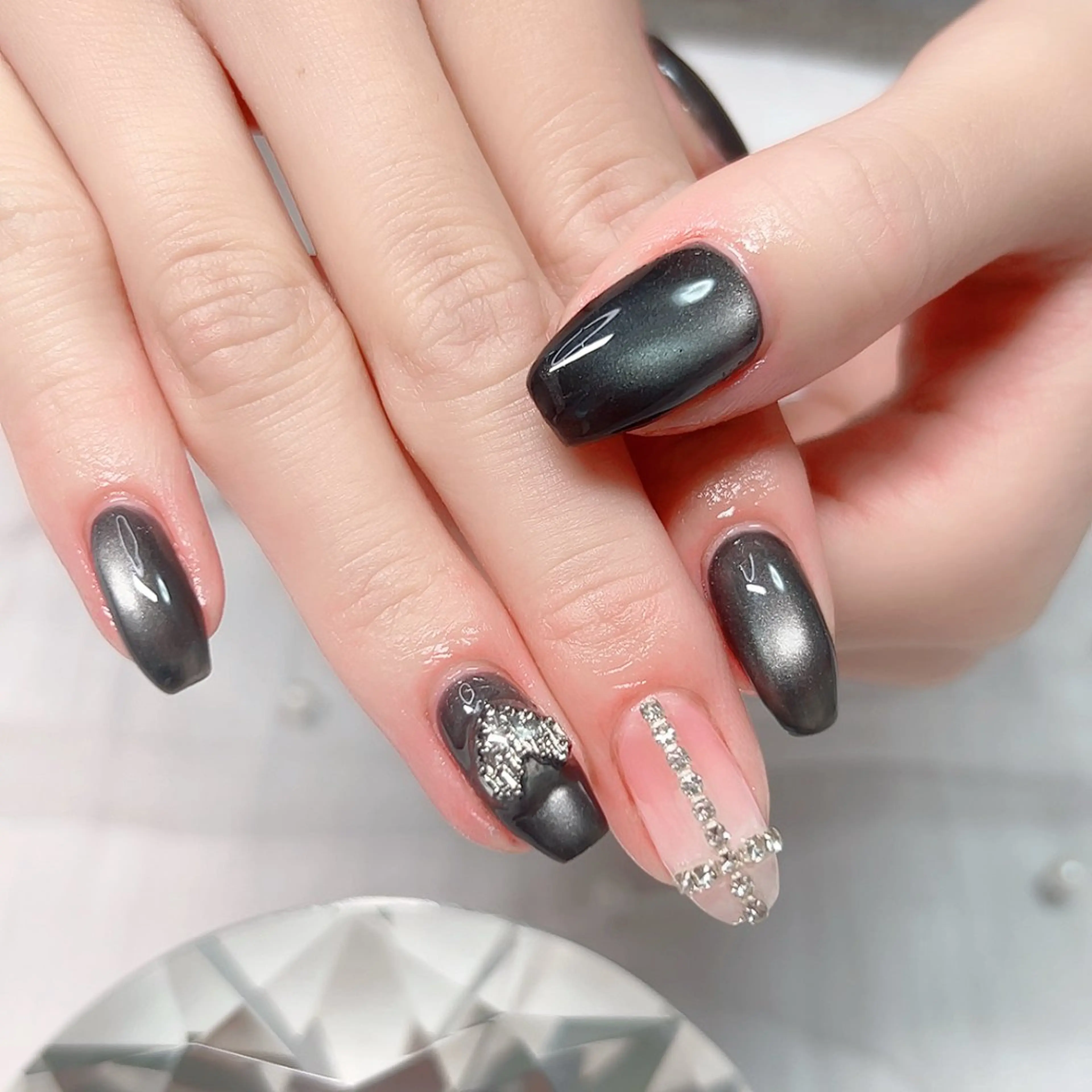 ネイル マグネットネイル シルバー ハンドネイル Cute Tips nailのネイルデザイン