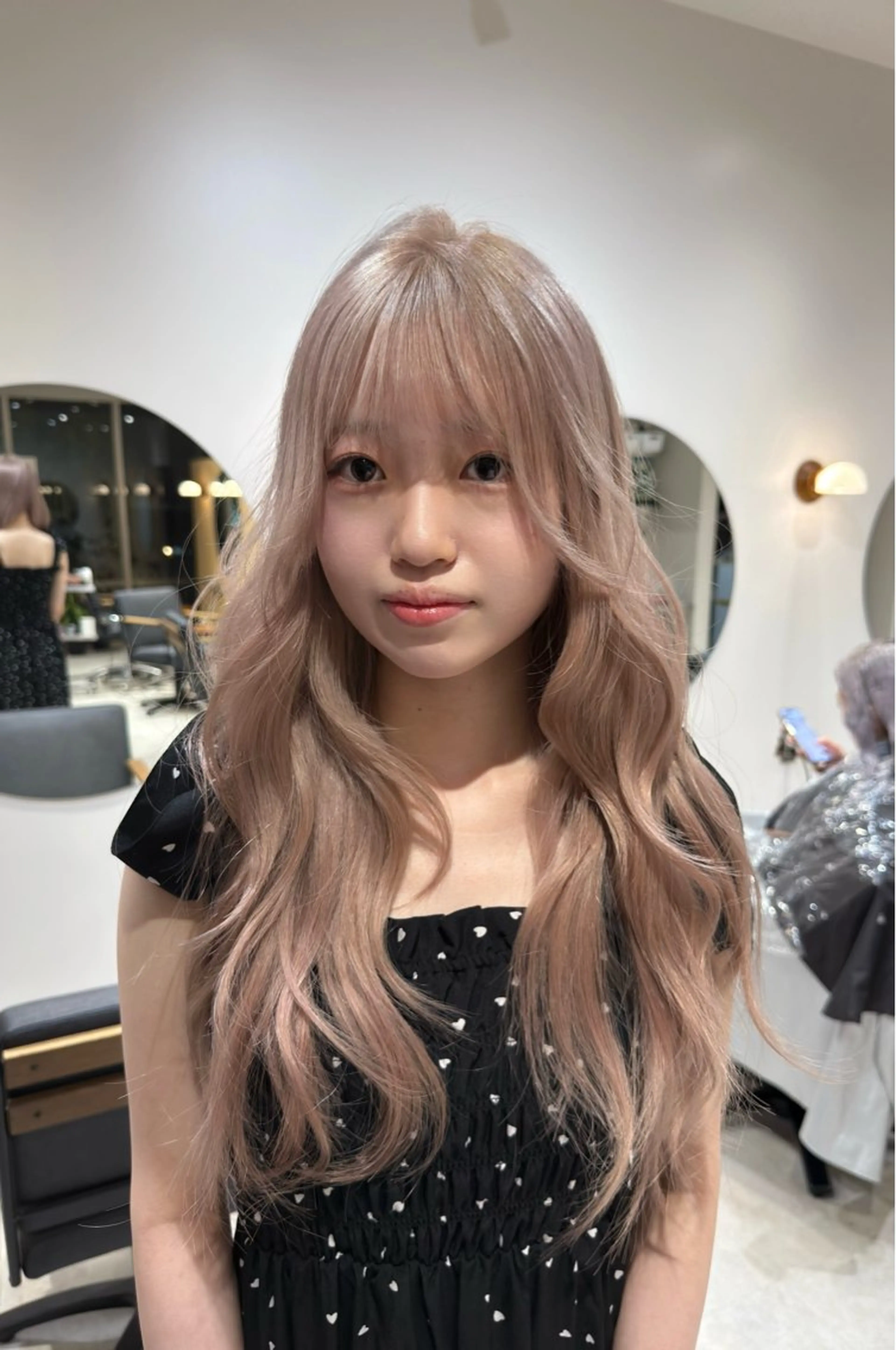 【4月ご新規3名様限定】カット+ハイブリーチ+ケアカラー+2stepトリートメント[ブロンド/ベージュ/ミルクティー]の写真