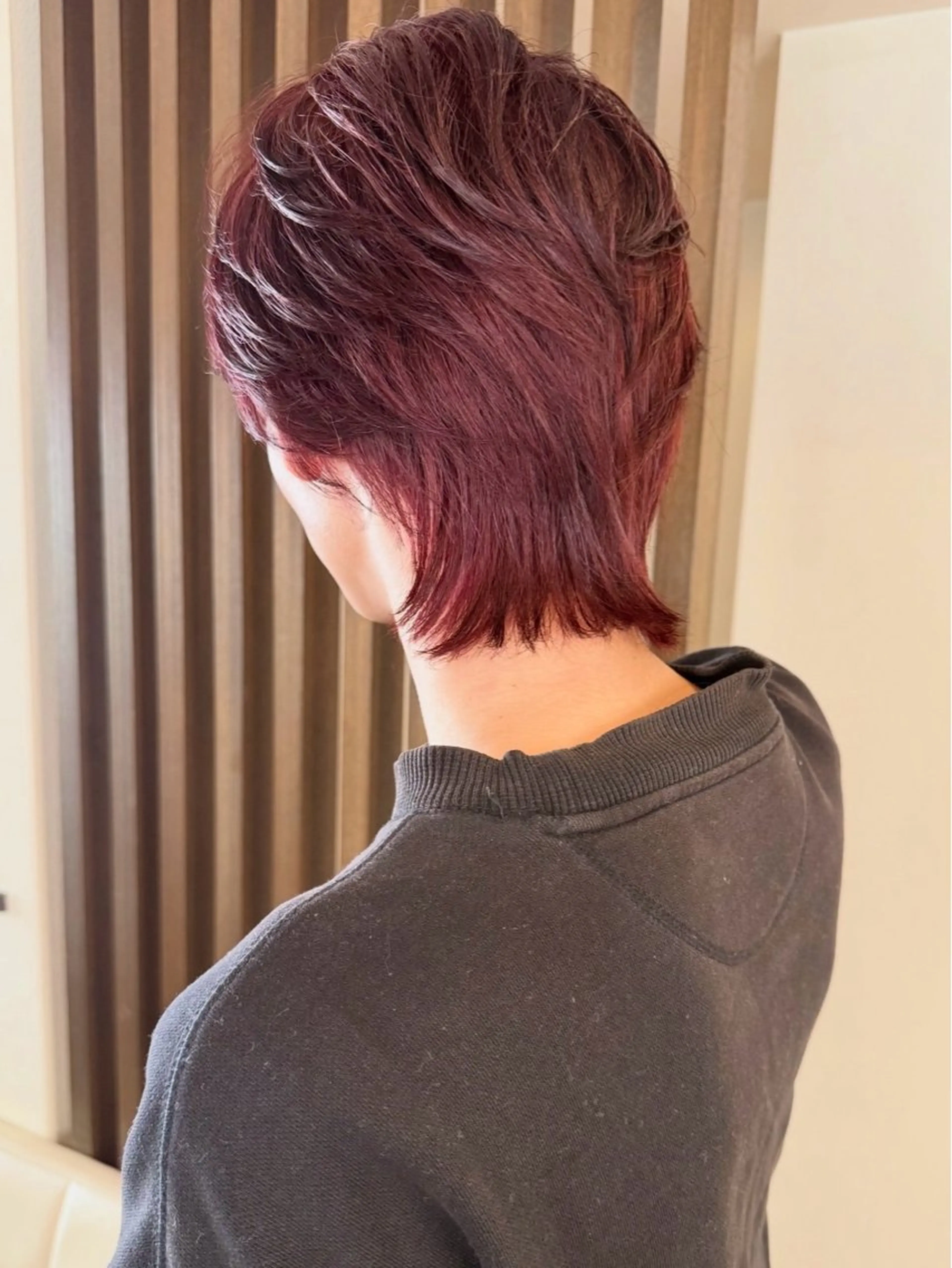 ショート カット ヘアカラー 田室 和幸のヘアスタイル