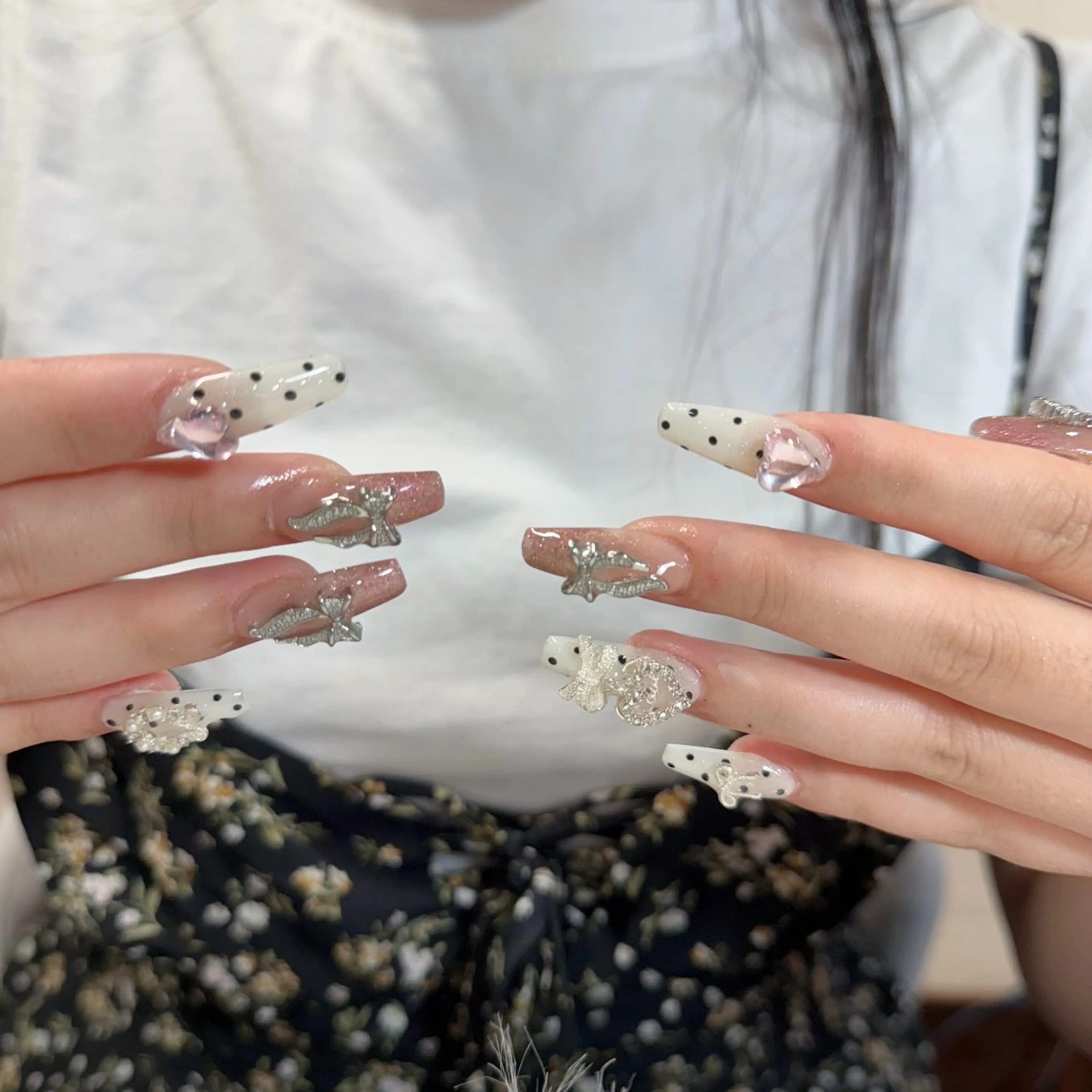 ネイル ハンドネイル 🍄Rina🍄 韓国風ネイルのネイルデザイン