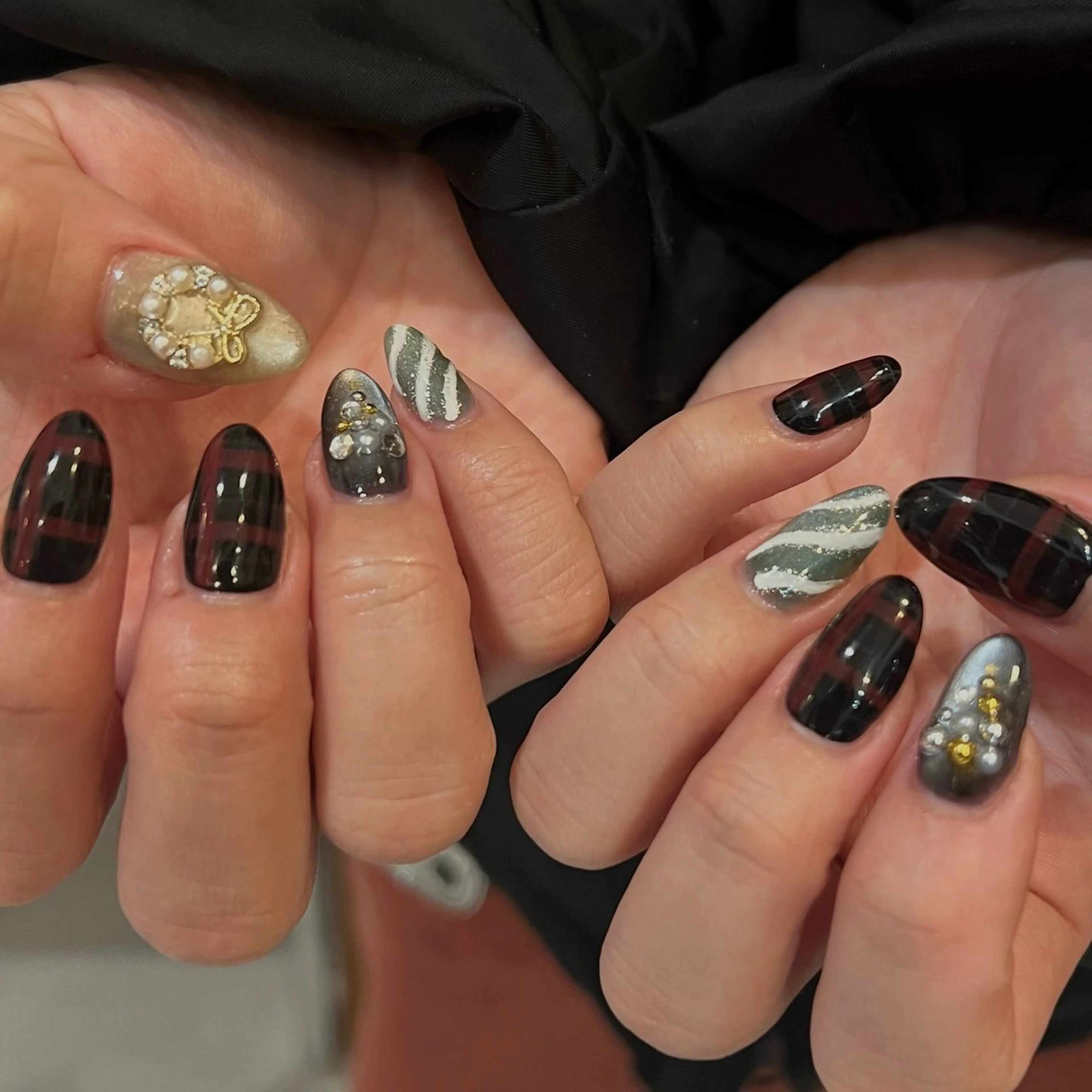 ネイル Satoril..nail room所属・石田 祥子のネイルデザイン