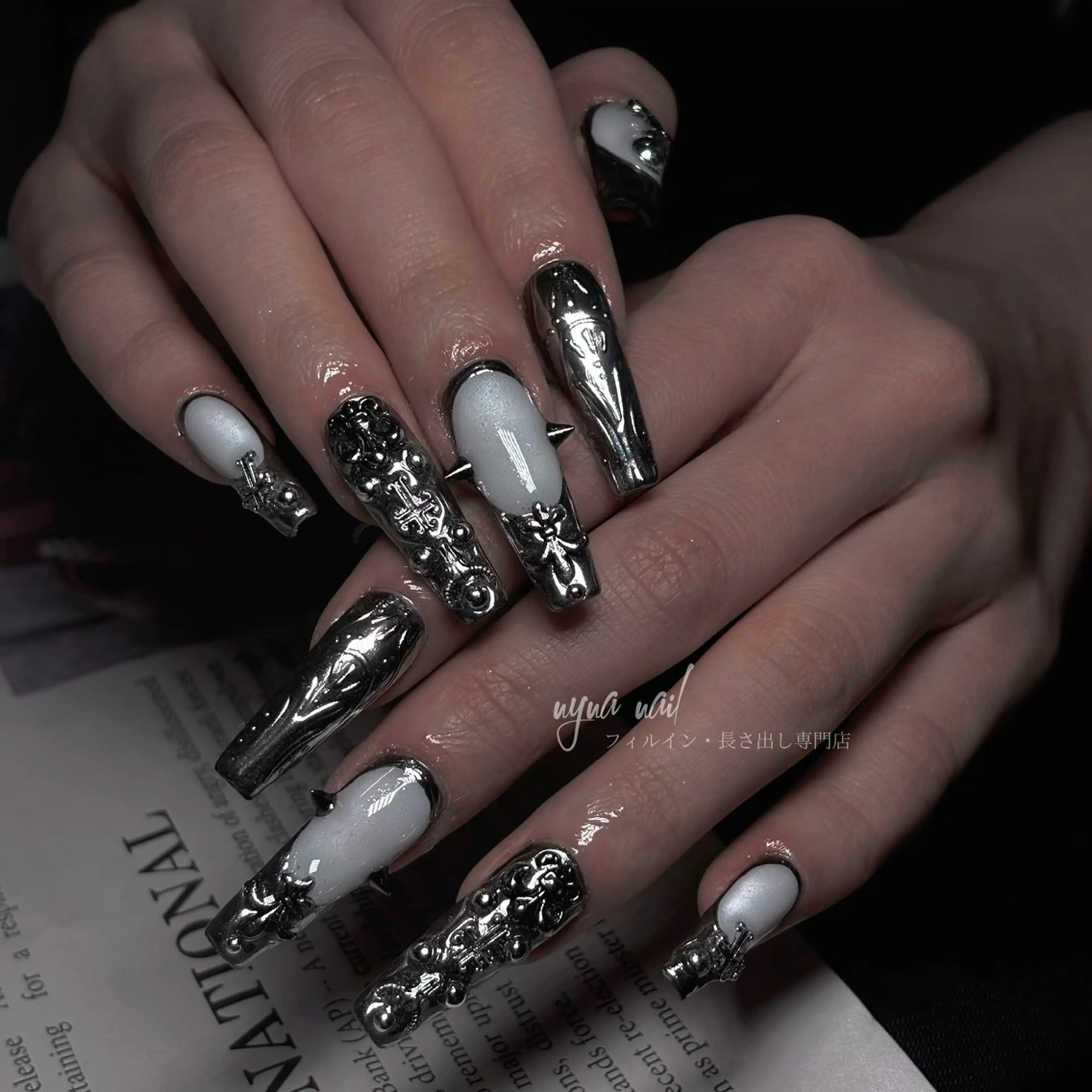 ネイル 長さ出し ネイルチップ Y U K Iのネイルデザイン