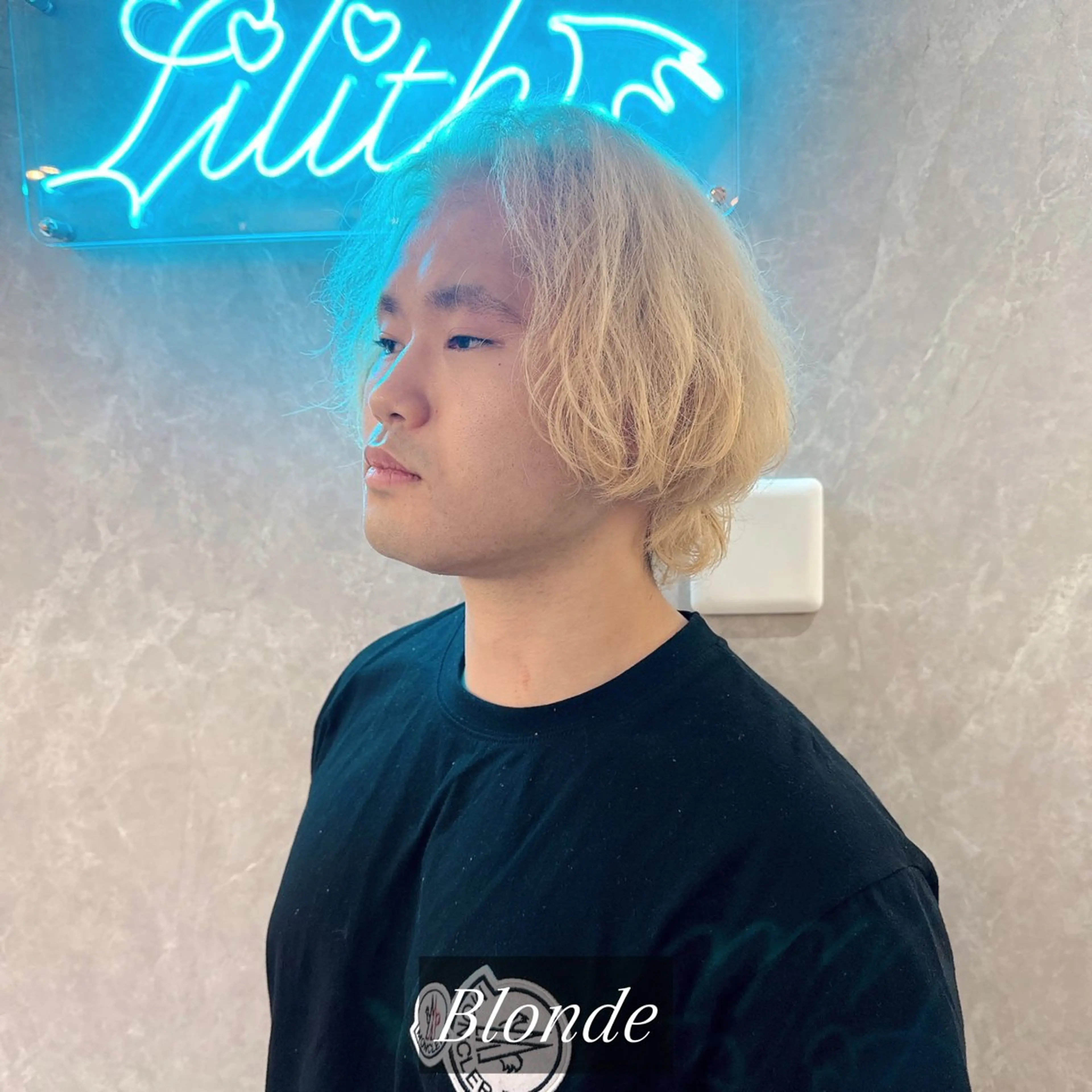 カラー メンズ メンズバレイヤージュ メンズブリーチ メンズハイライト メンズハイトーン メンズインナーカラー ヘアカラー トリートメント Lilith所属・デザインカラー 髪質改善Lilithのその他イメージ
