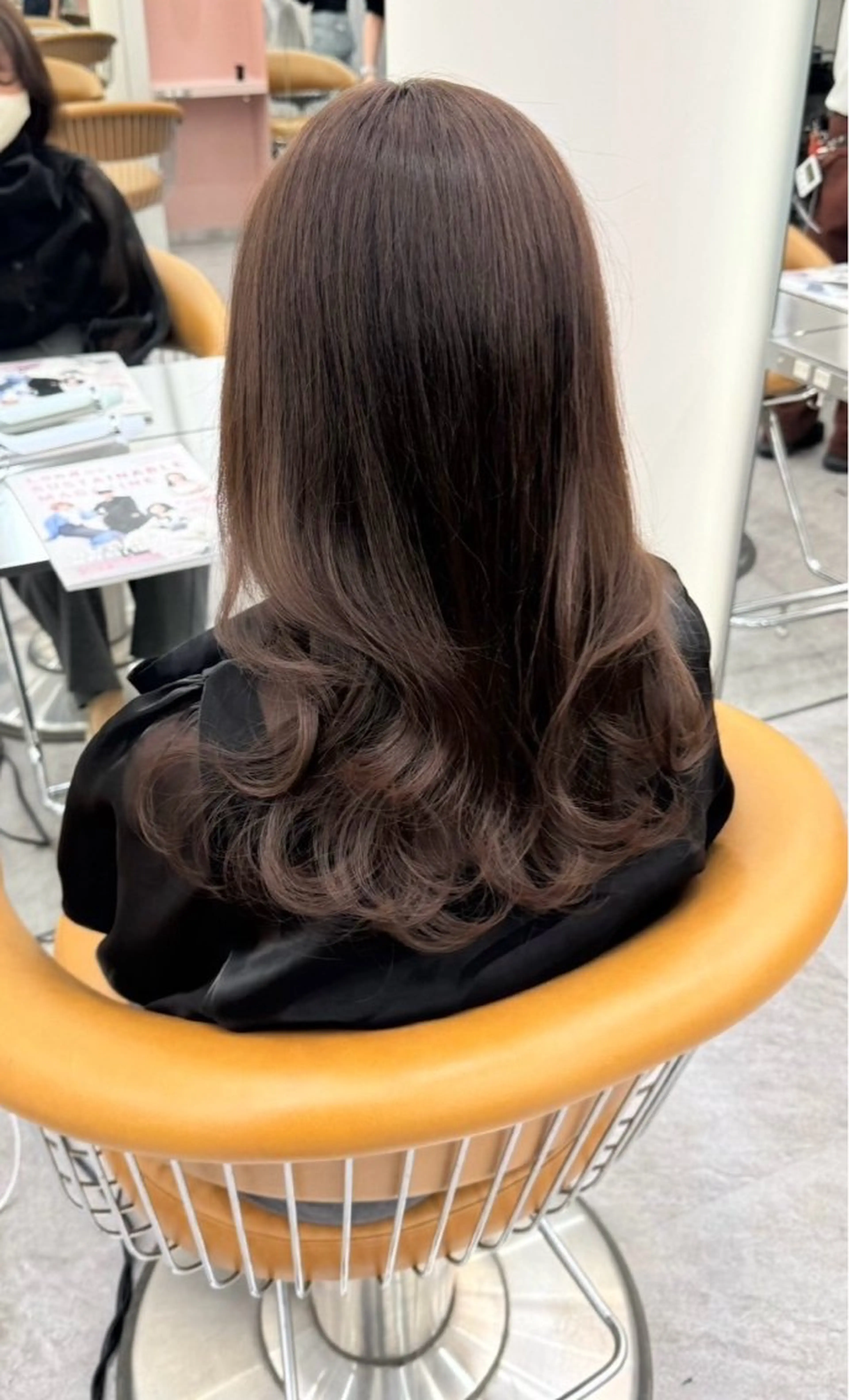 ロング 川村 愛依花のヘアスタイル