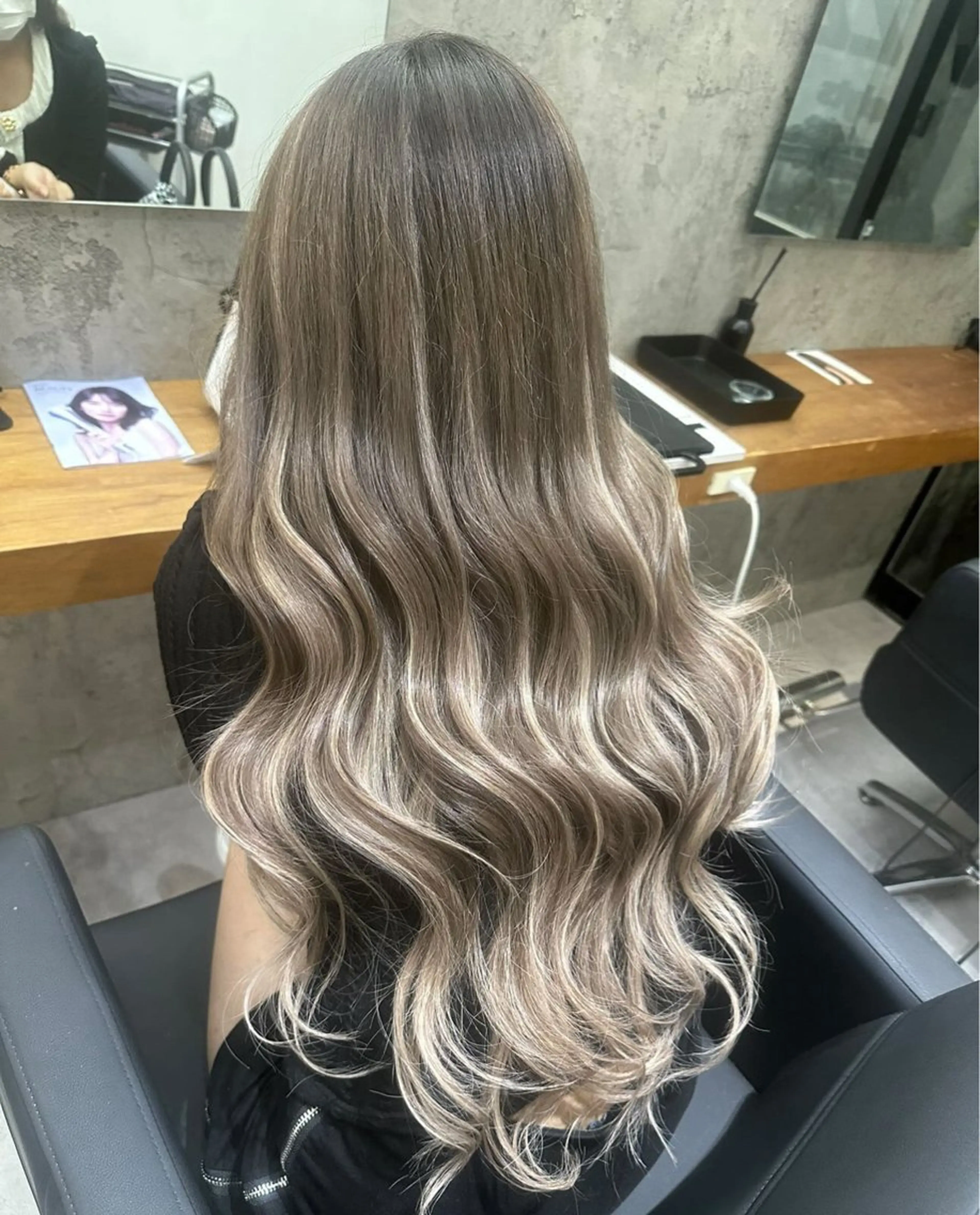 ロング カラー ヘアアレンジ エクステ vizz by el yts 北谷エクステのヘアスタイル