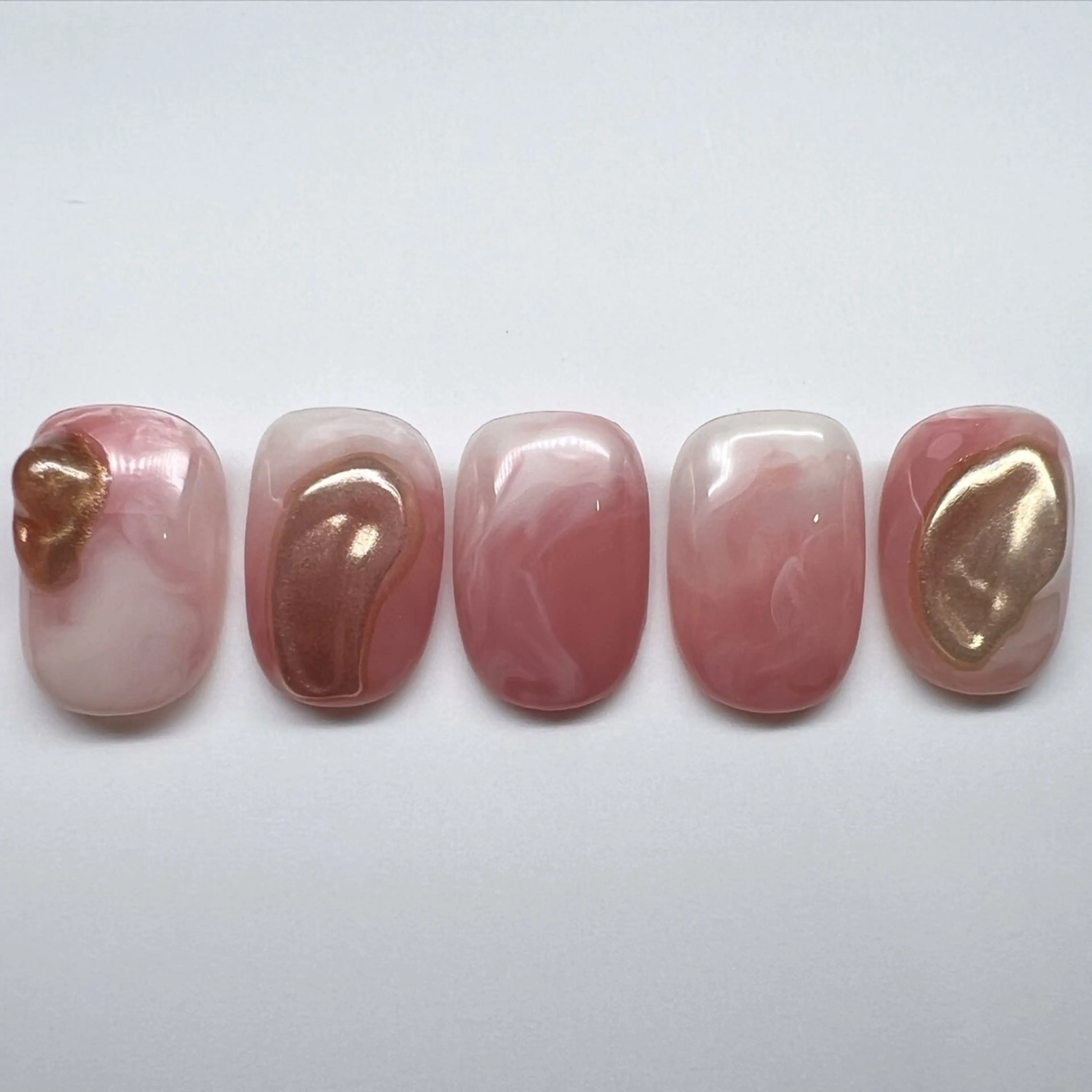 ネイル Ajuga. 太田 さやかのネイルデザイン