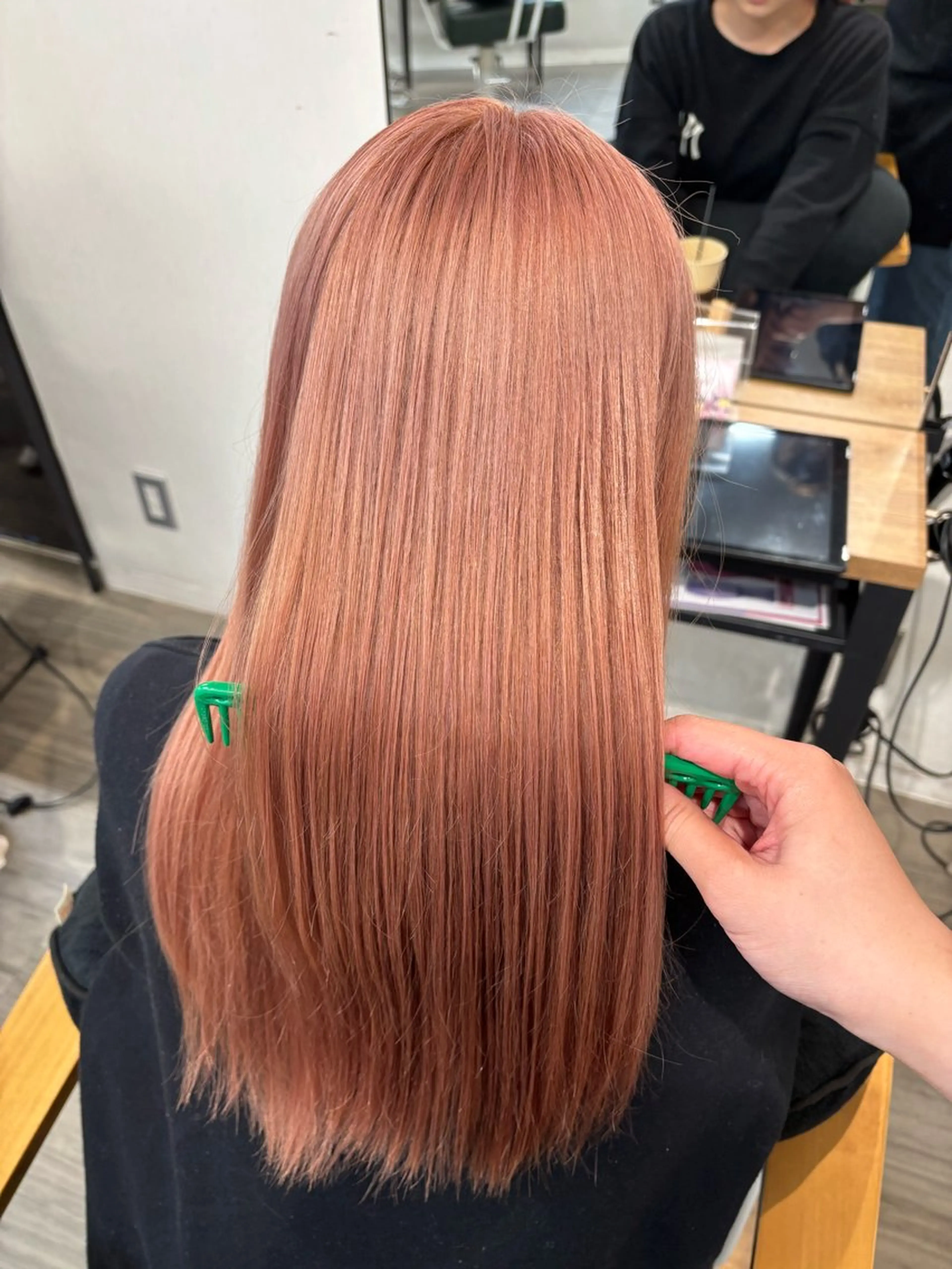 ロング カラー カット ヘアカラー 髪質改善カラー｜ レイヤー｜小寺 葵のヘアスタイル