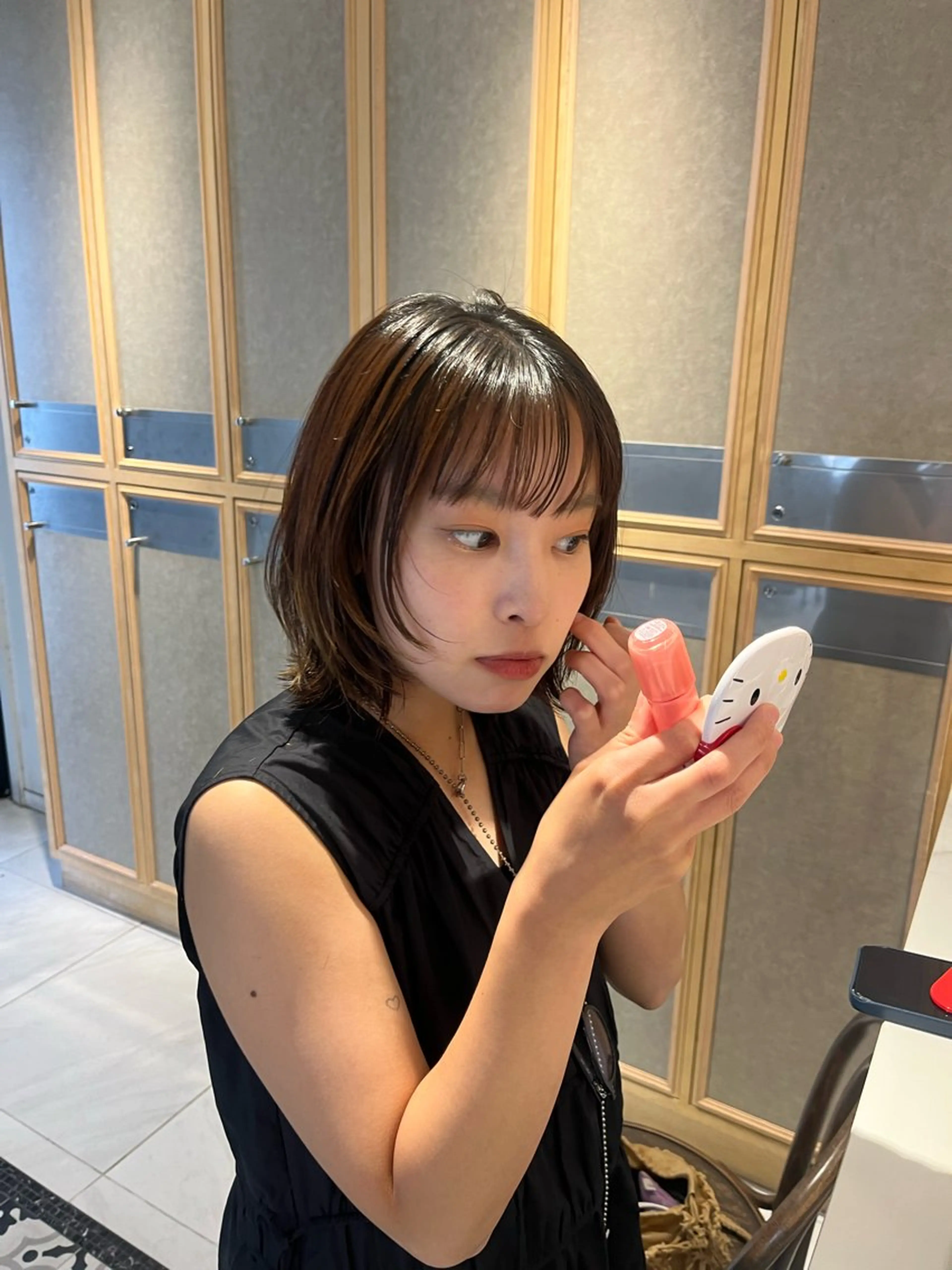 ショート カラー ボブレイヤー ボブ レイヤーカット カット ヘアカラー トリートメント ナミ🩶暗髪/暖色 ❤️/透明感/縮毛のヘアスタイル