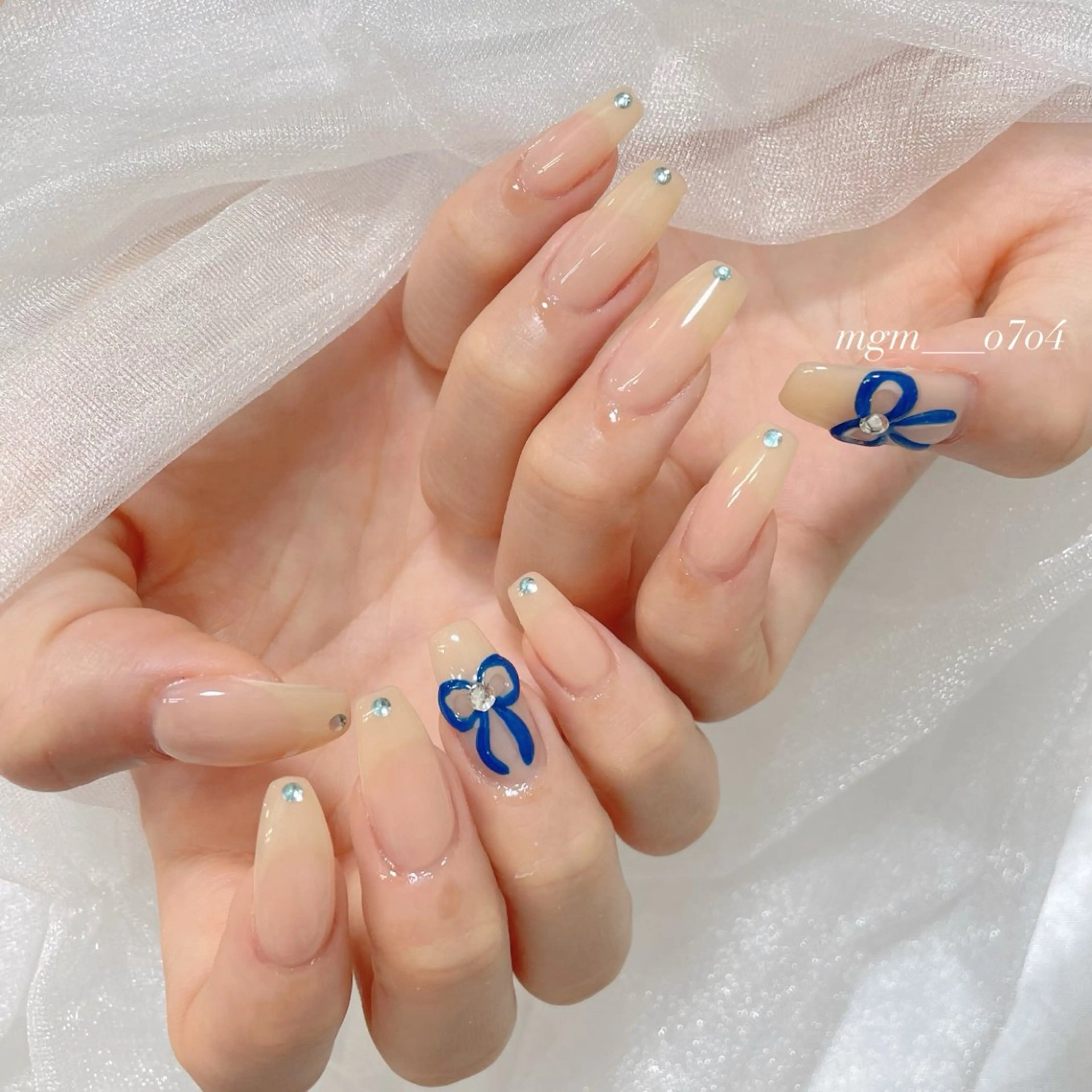 ネイル アートネイル MoON...❤︎ MeGuのネイルデザイン