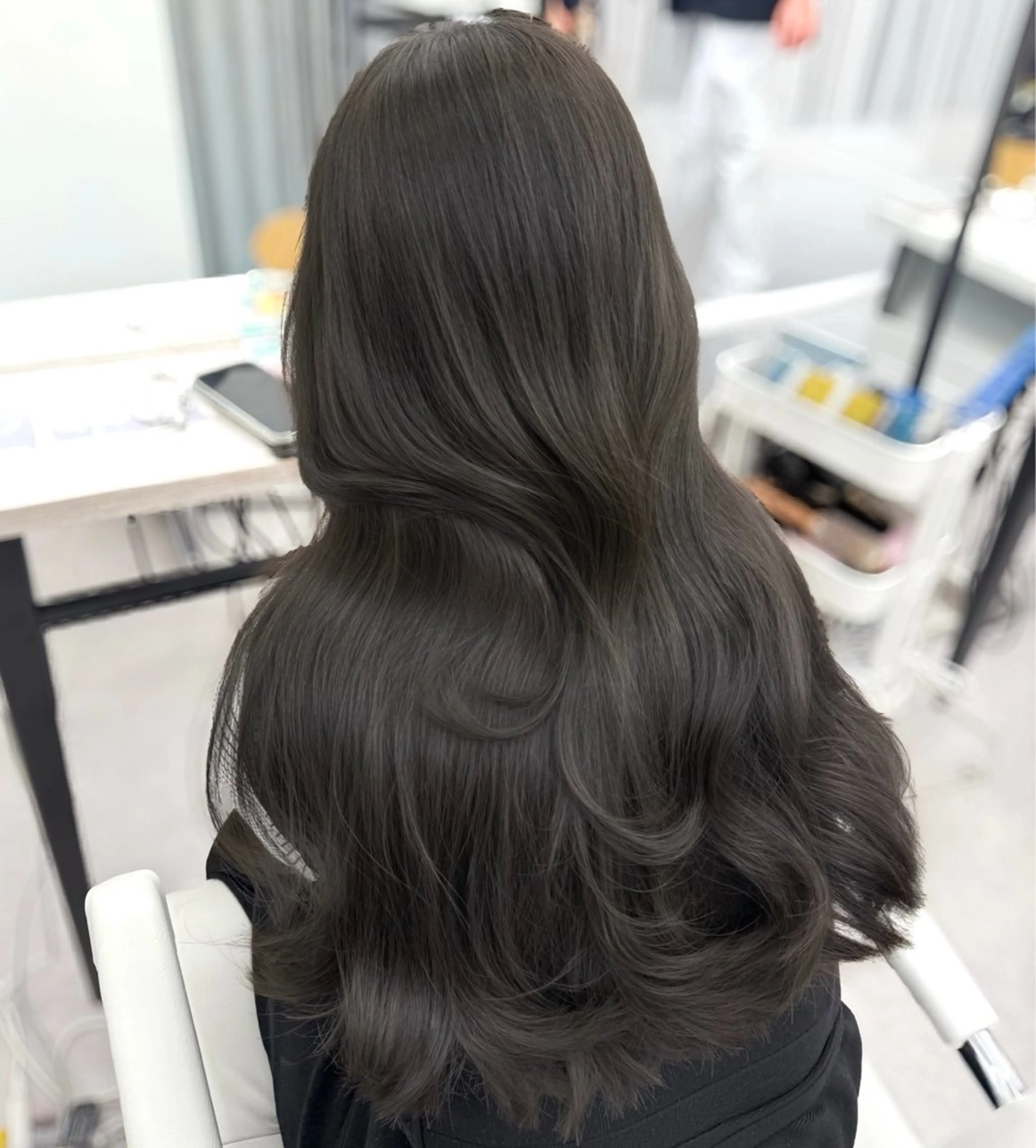 ロング カラー くびれヘア 髪質改善 韓国風ヘア レイヤーカット 似合わせカット カット ヘアカラー トリートメント 韓国ヘア🇰🇷× 髪質改善🫧テルのヘアスタイル