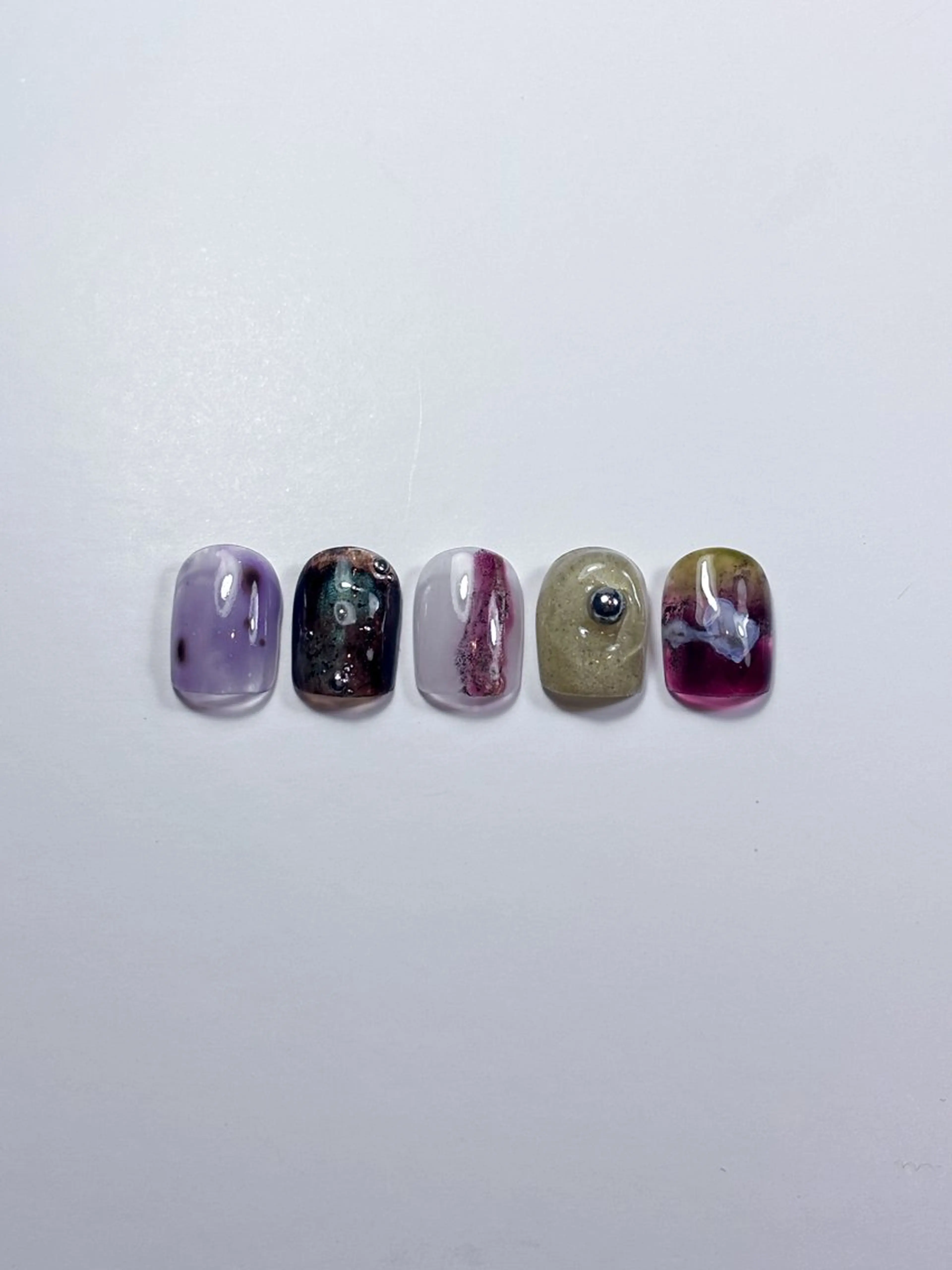 ミディアム Siita Yukiのネイルデザイン