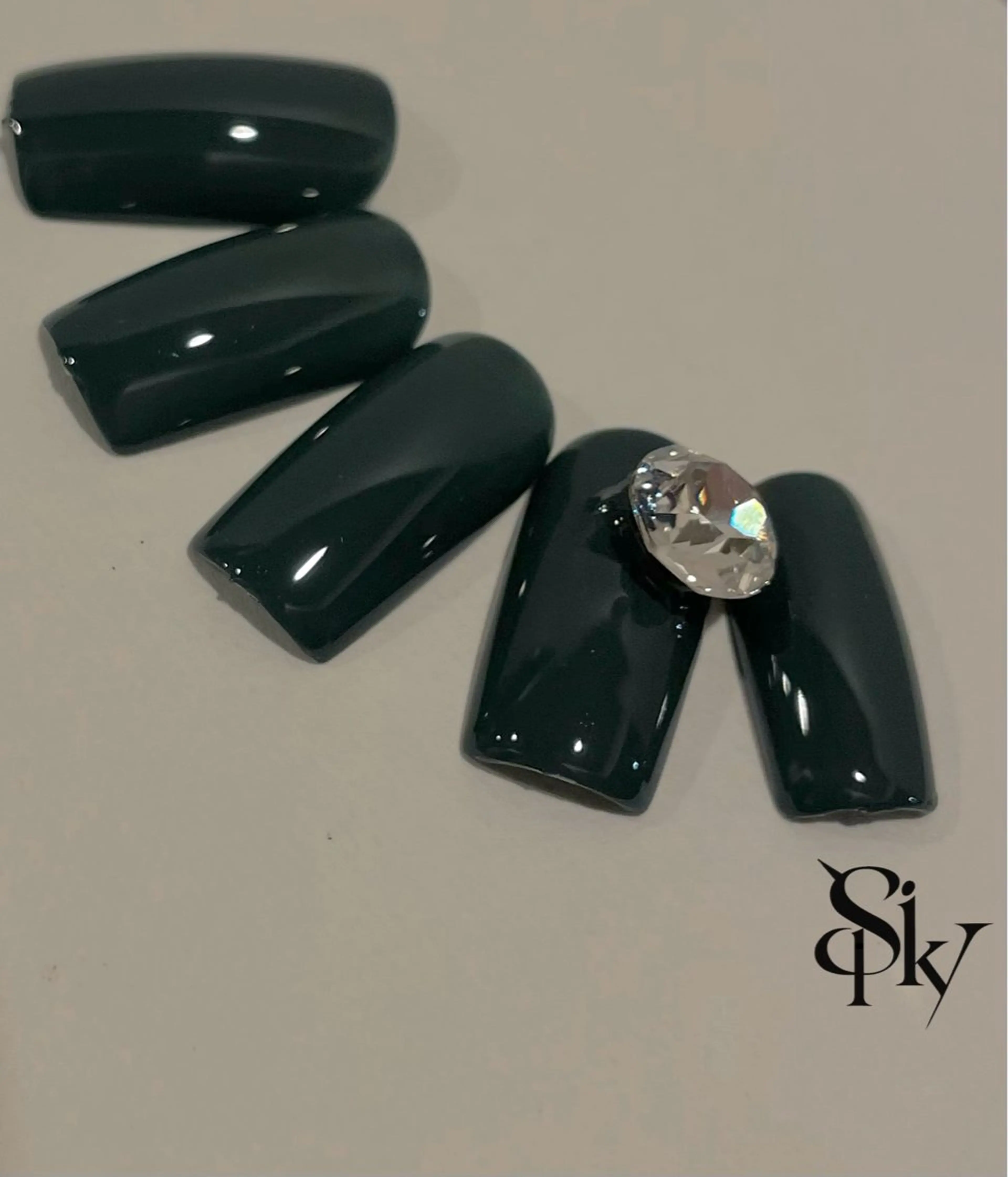 ネイル ハンドネイル Spiky とうげ ふうかのネイルデザイン