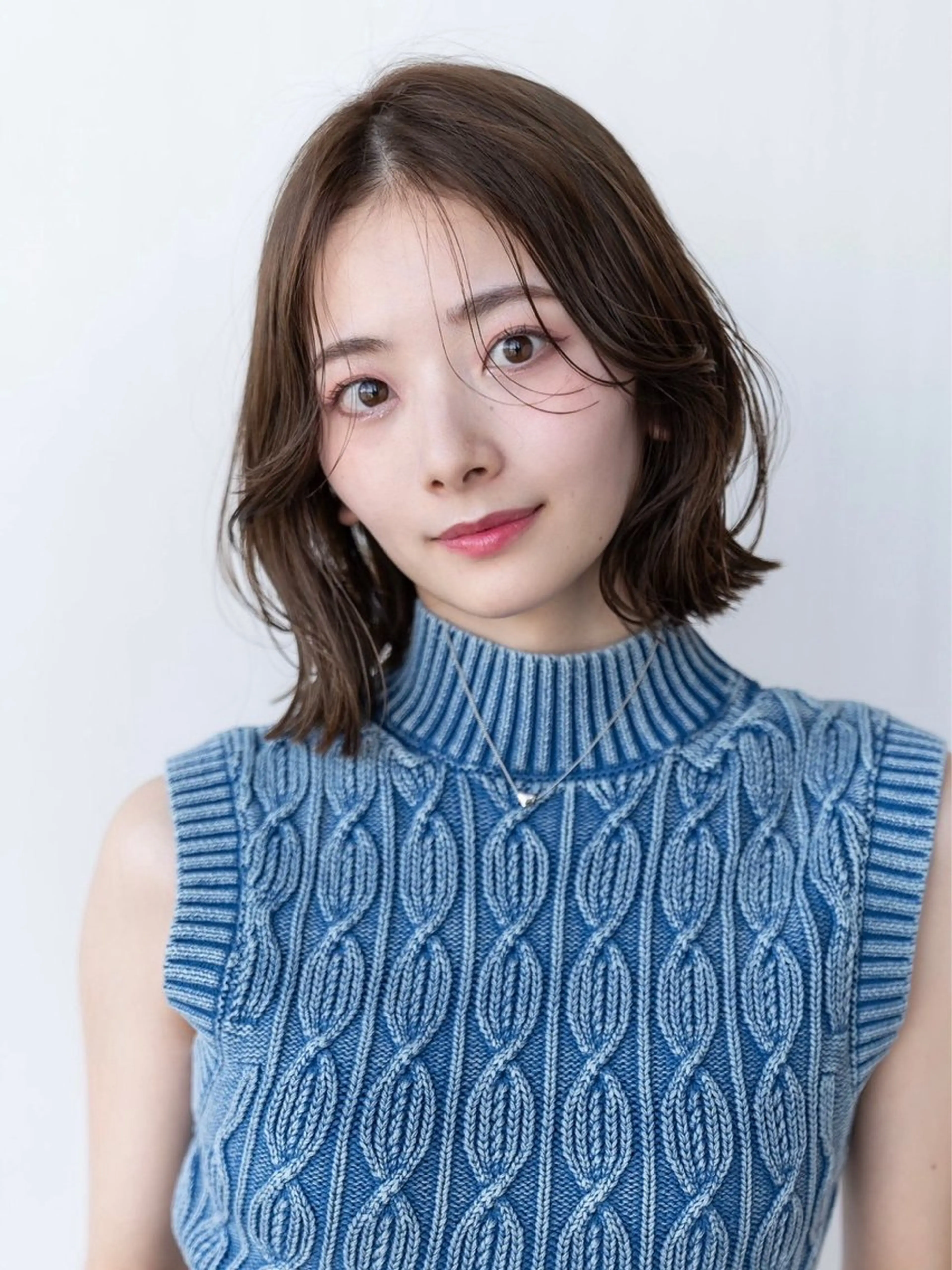 ミディアム カラー 🉐レイヤー/塩見 弘樹🉐渋谷のヘアスタイル