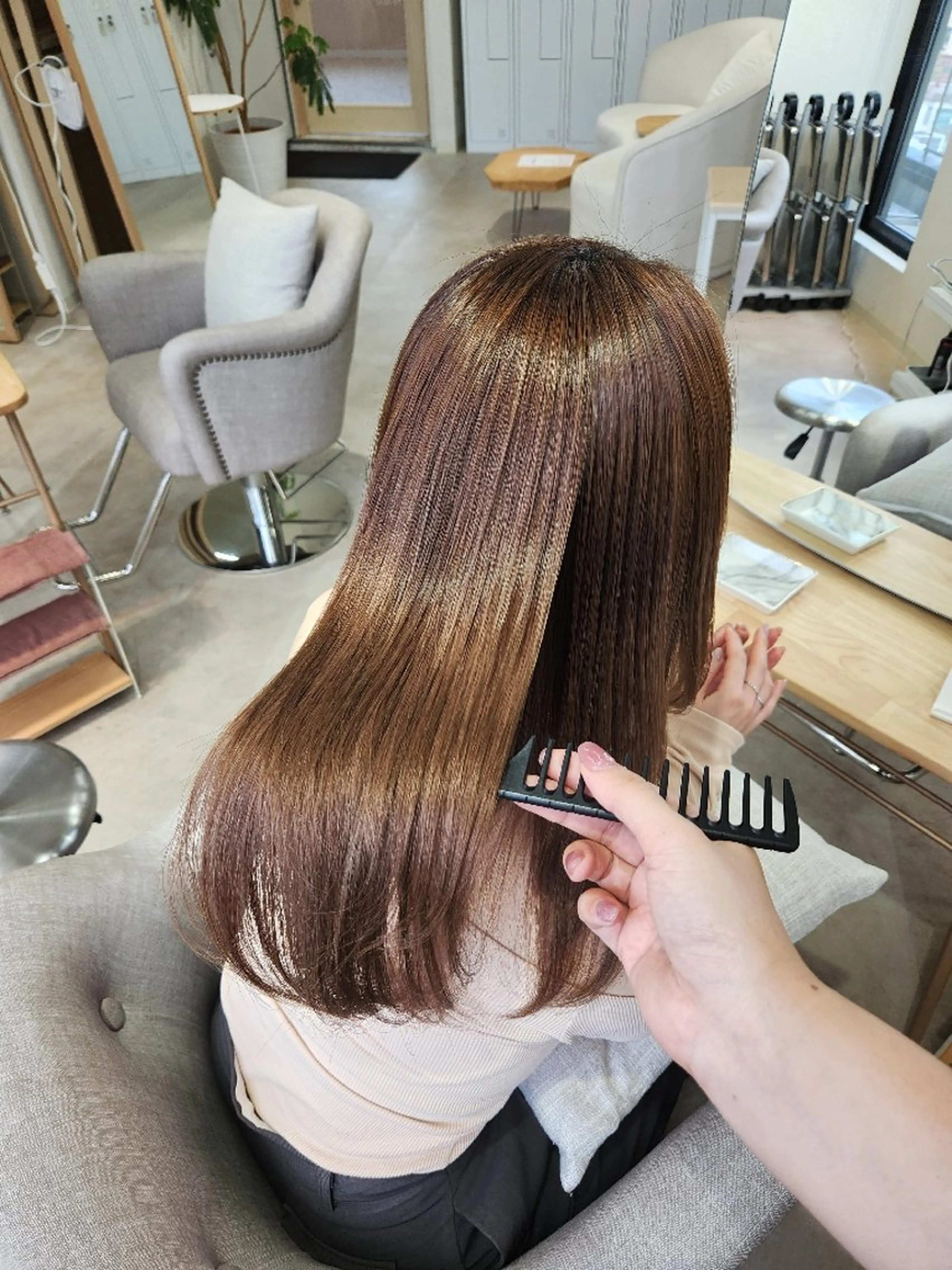 セミロング トリートメント 【縮毛矯正/髪質改善 カラー】yumiのヘアスタイル