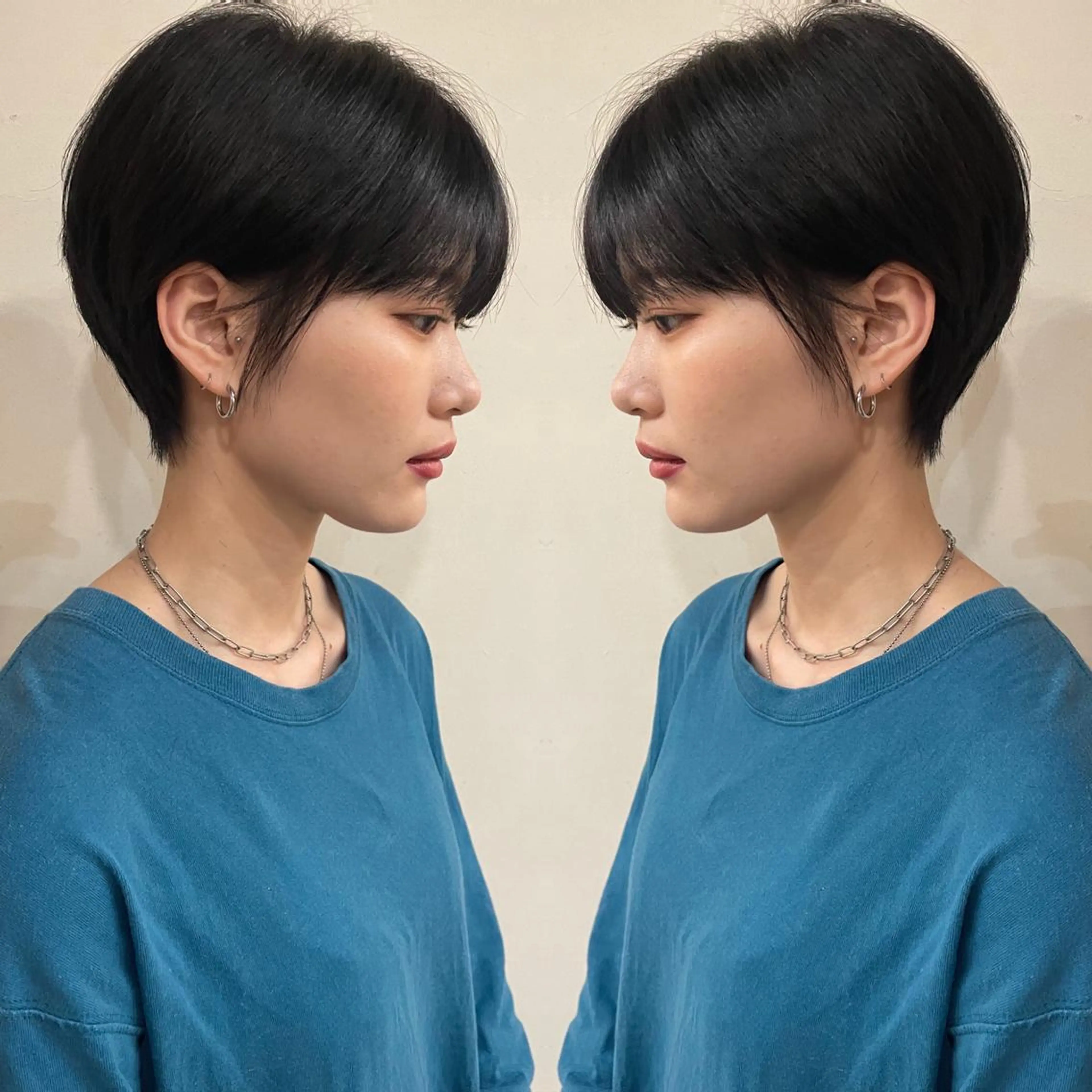 ショート カラー ショートボブ ハンサムショート 丸みショート デザインカラー ハイライトカラー 京都大人女性ショート 徒歩1分/秋山のヘアスタイル