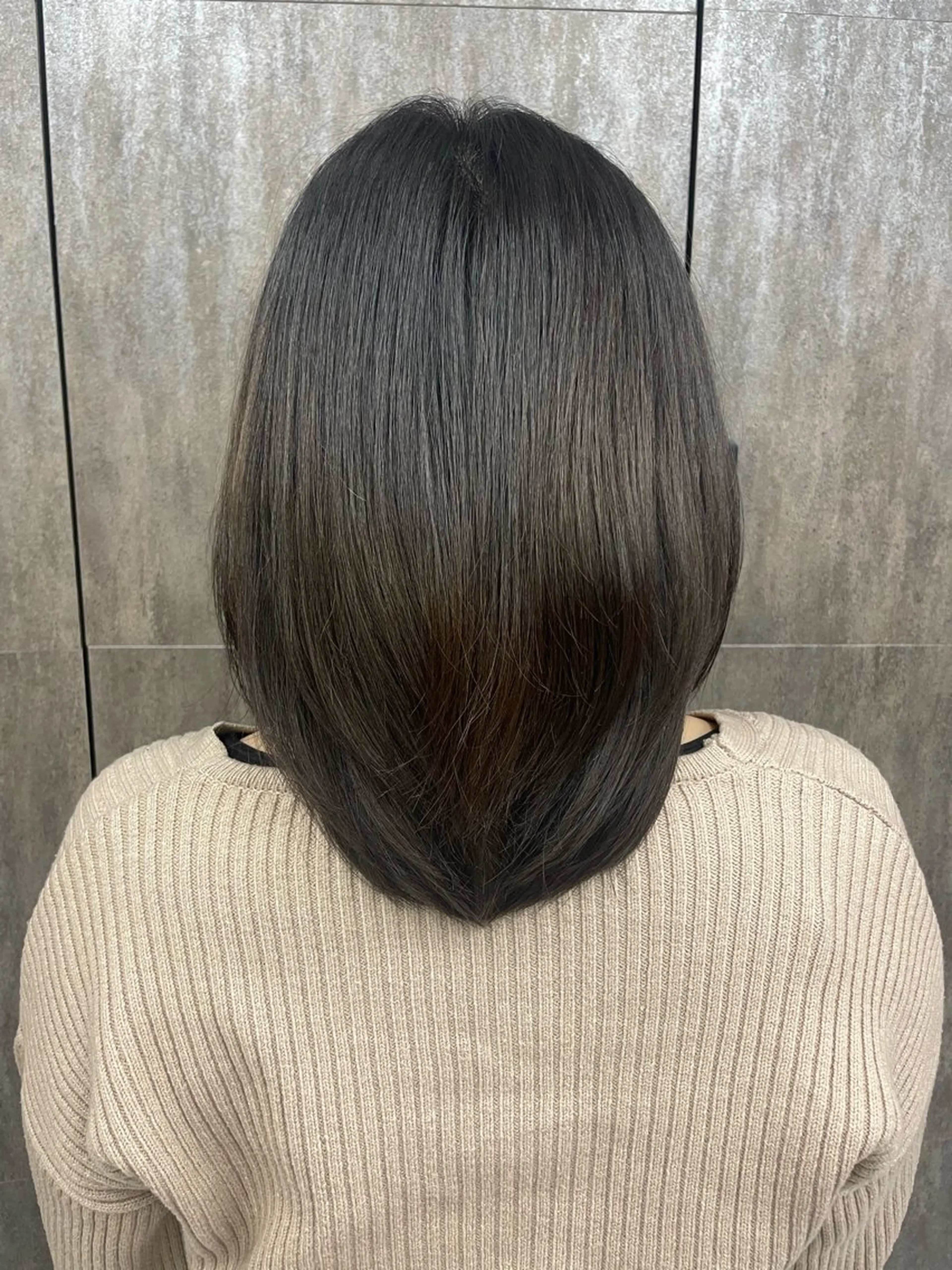 セミロング 小林 侑聖のヘアスタイル