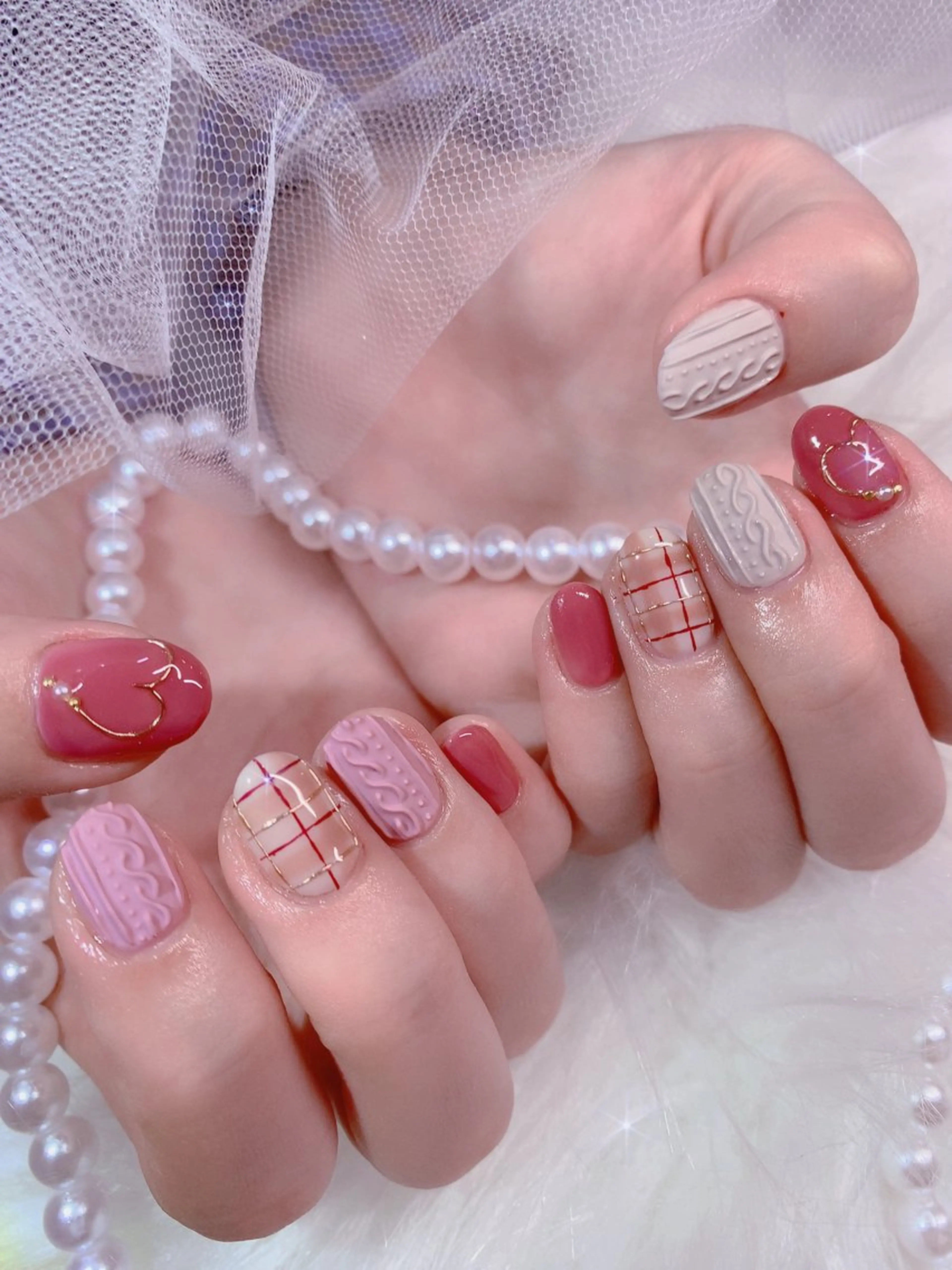 ネイル アートネイル ハート キラキラネイル 持ち込み ニュアンスネイル 3Dアートネイル💗 都築レナのネイルデザイン