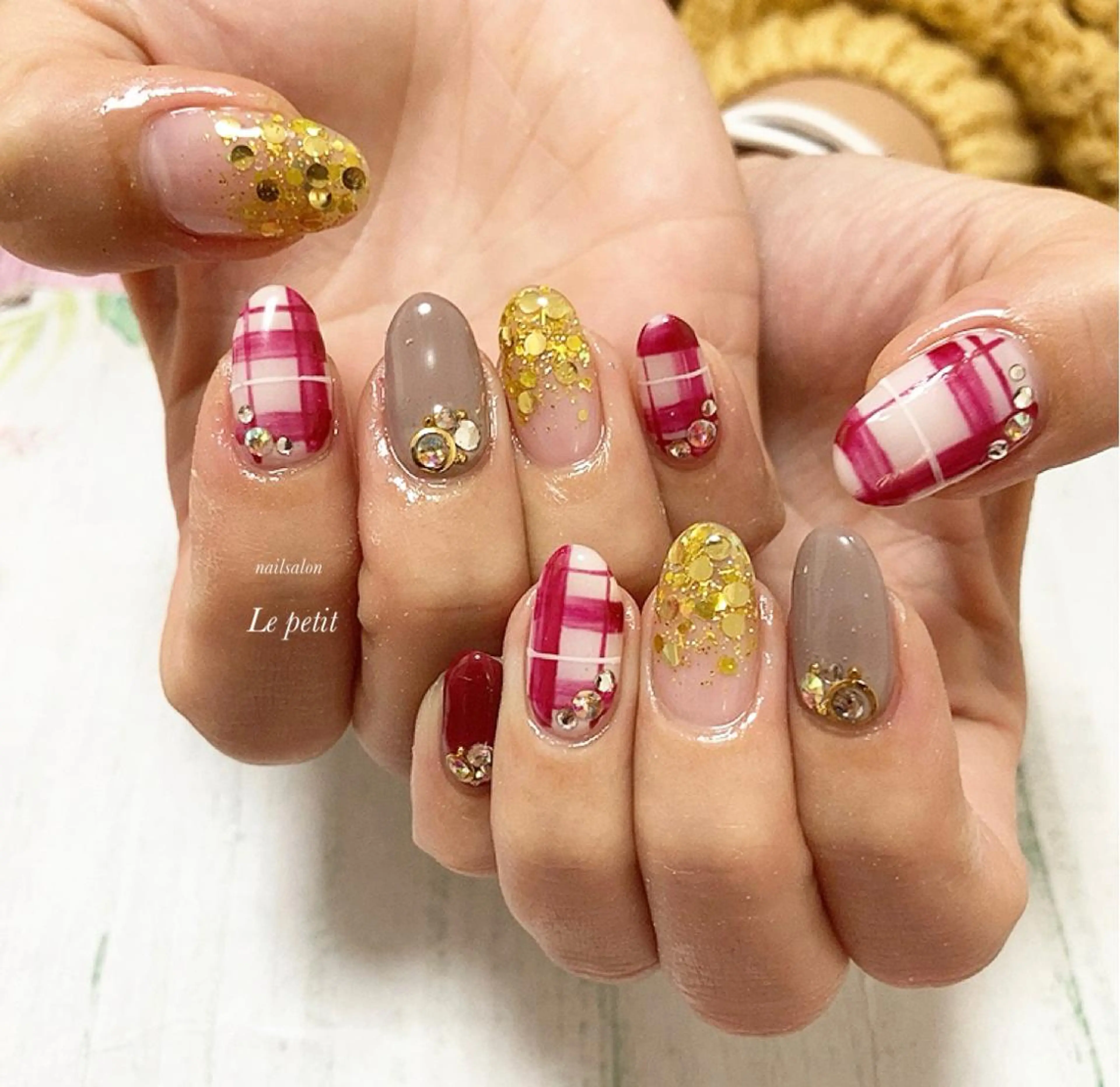 ネイル 石野 広佳のネイルデザイン