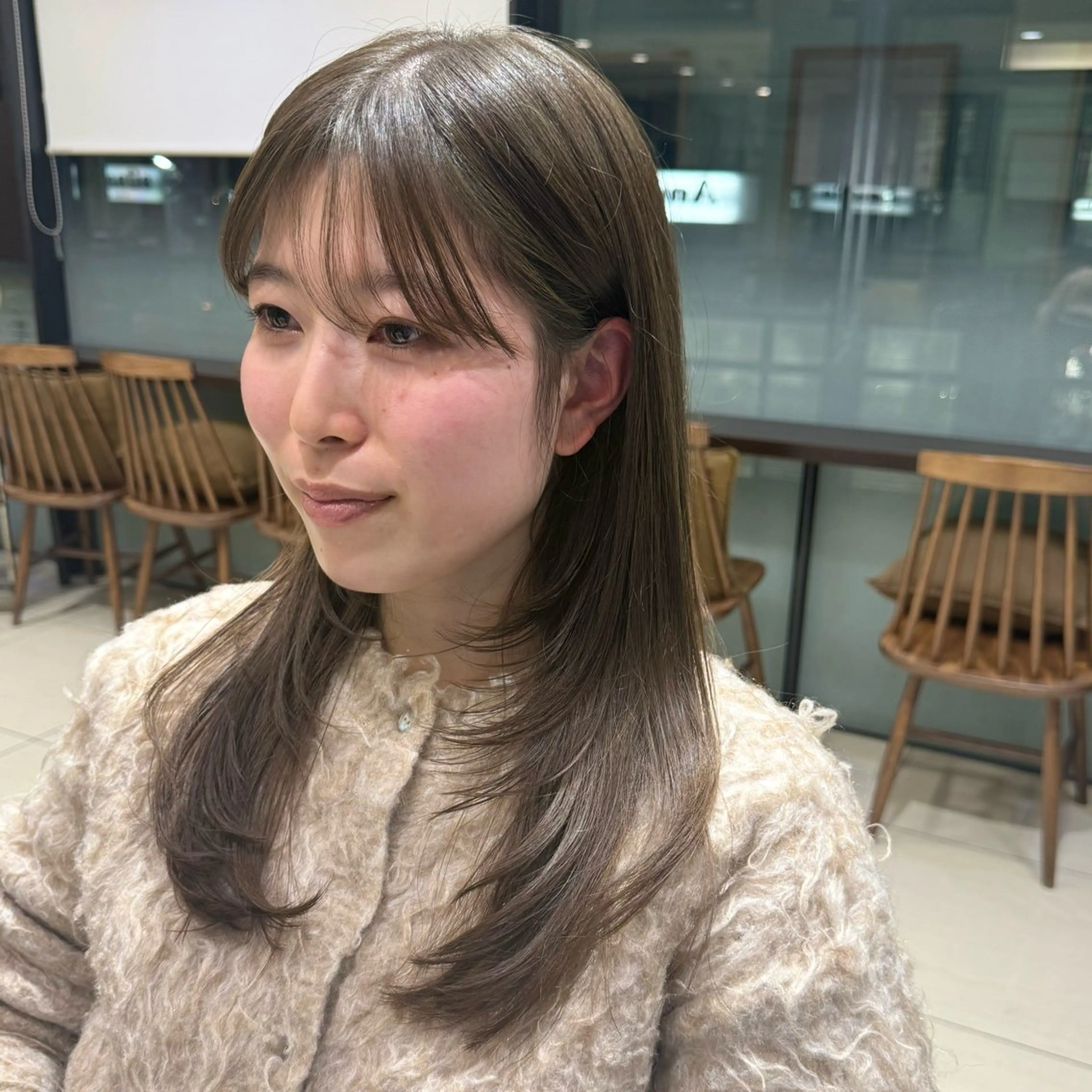 ロング カラー ベージュカラー オリーブベージュ くせ毛 韓国風ヘア レイヤーカット カット ヘアカラー トリートメント 韓国風パーマ🌿コテ 巻き風パーマ/るいのヘアスタイル