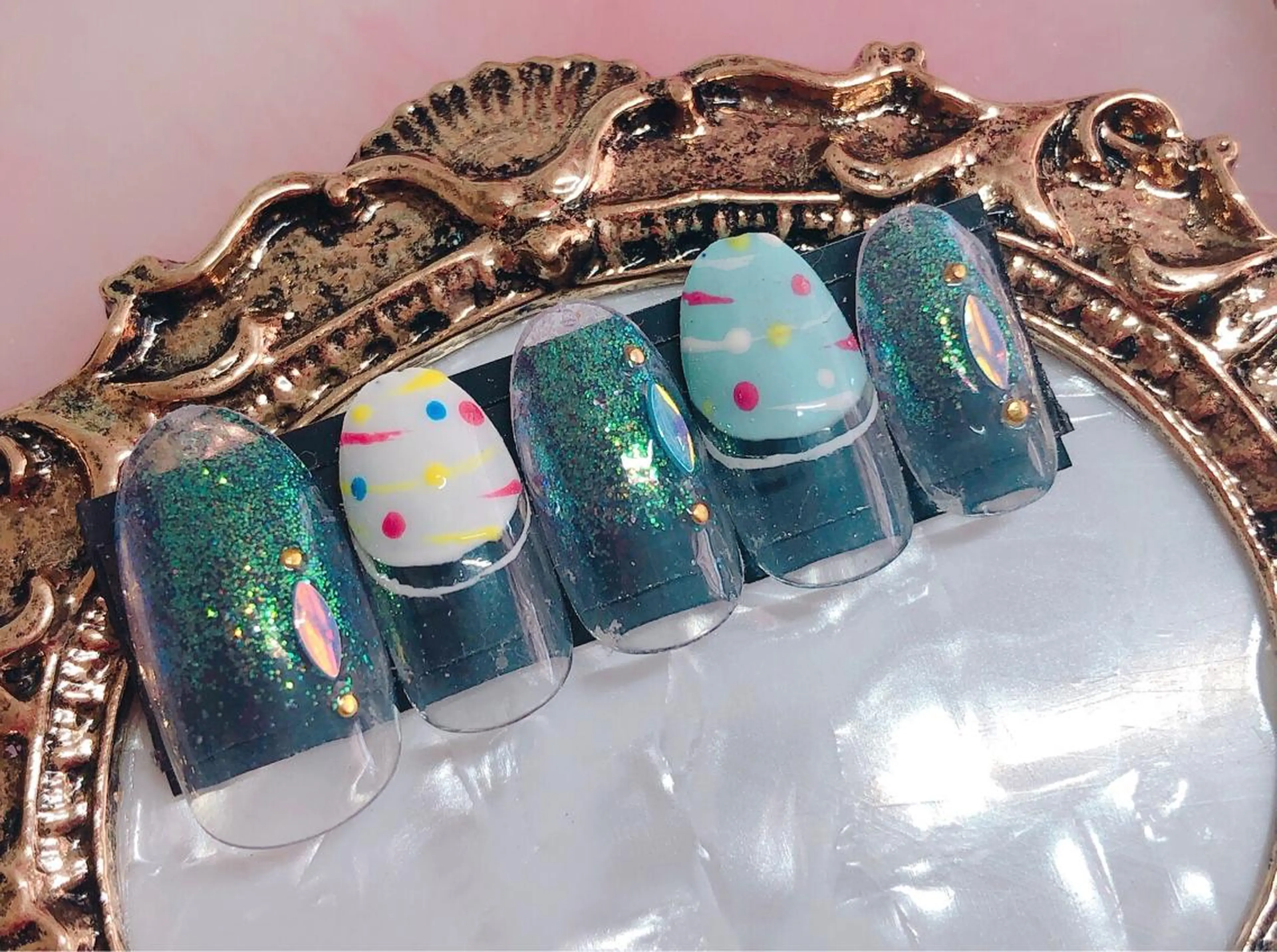 ネイル ハンドネイル CROWN プライベートサロンのネイルデザイン