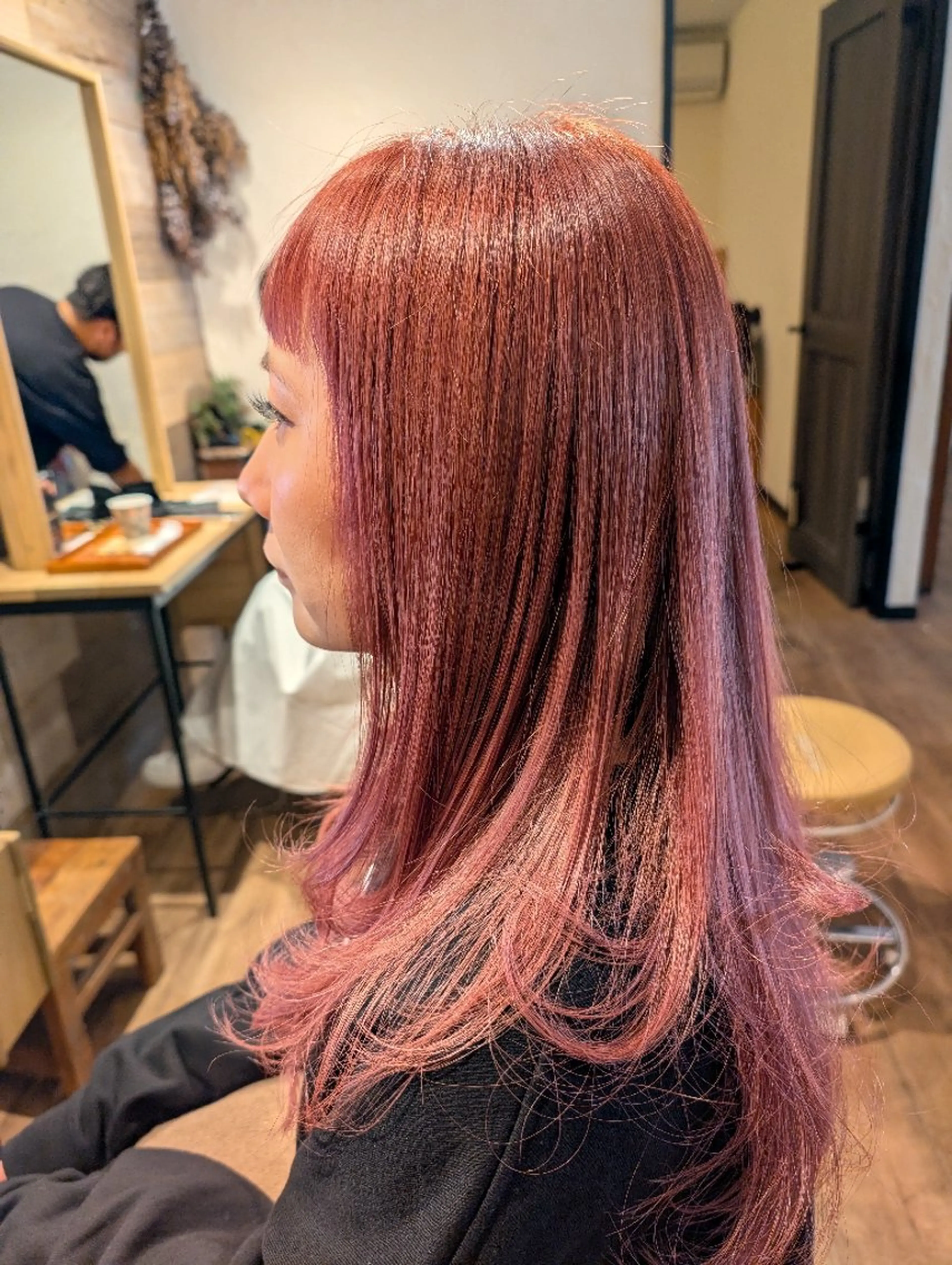 カラー カット ヘアカラー トリートメント 吉田 彩のヘアスタイル