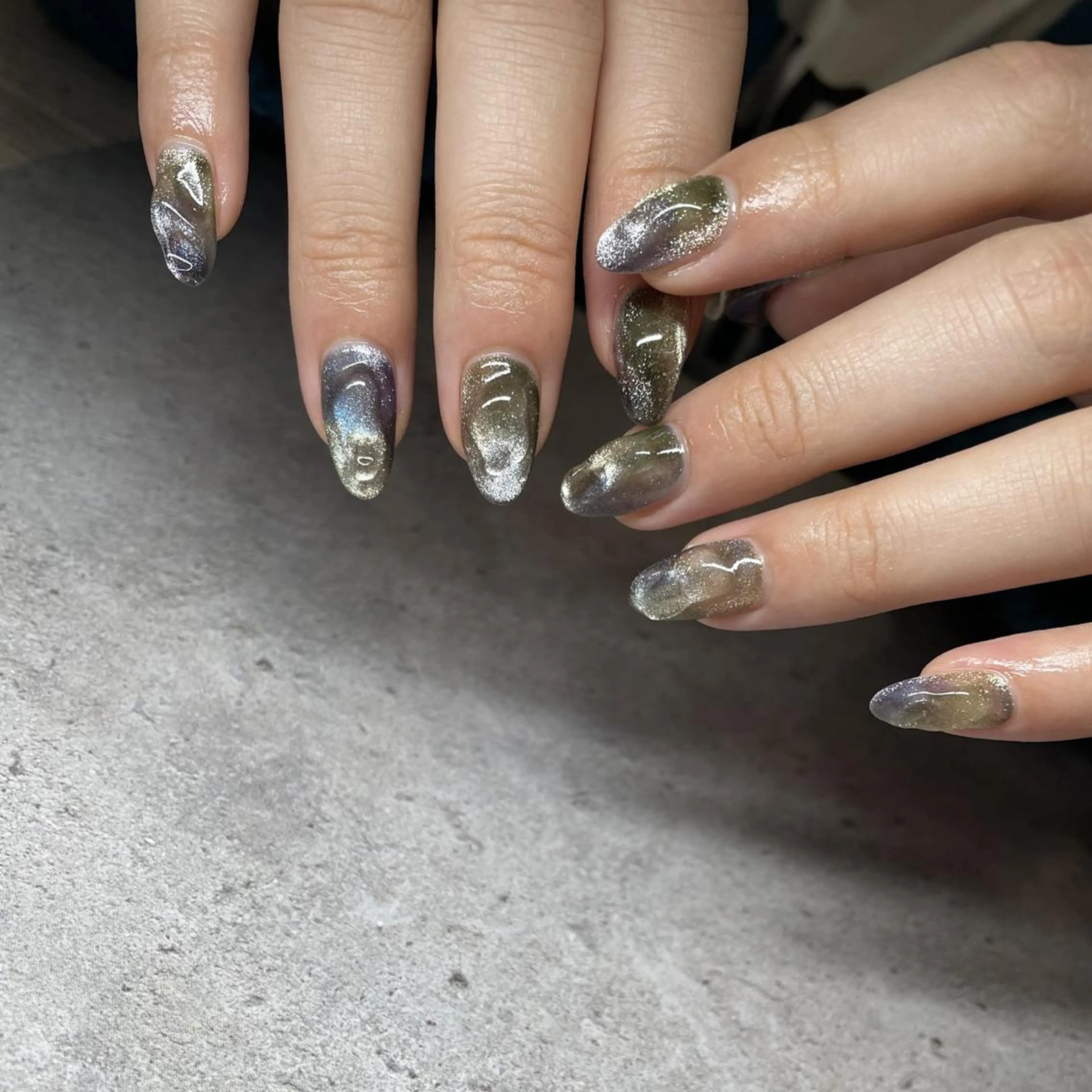 ネイル p.o.n.所属・🫧aku🫧 自由が丘／フィルインのネイルデザイン