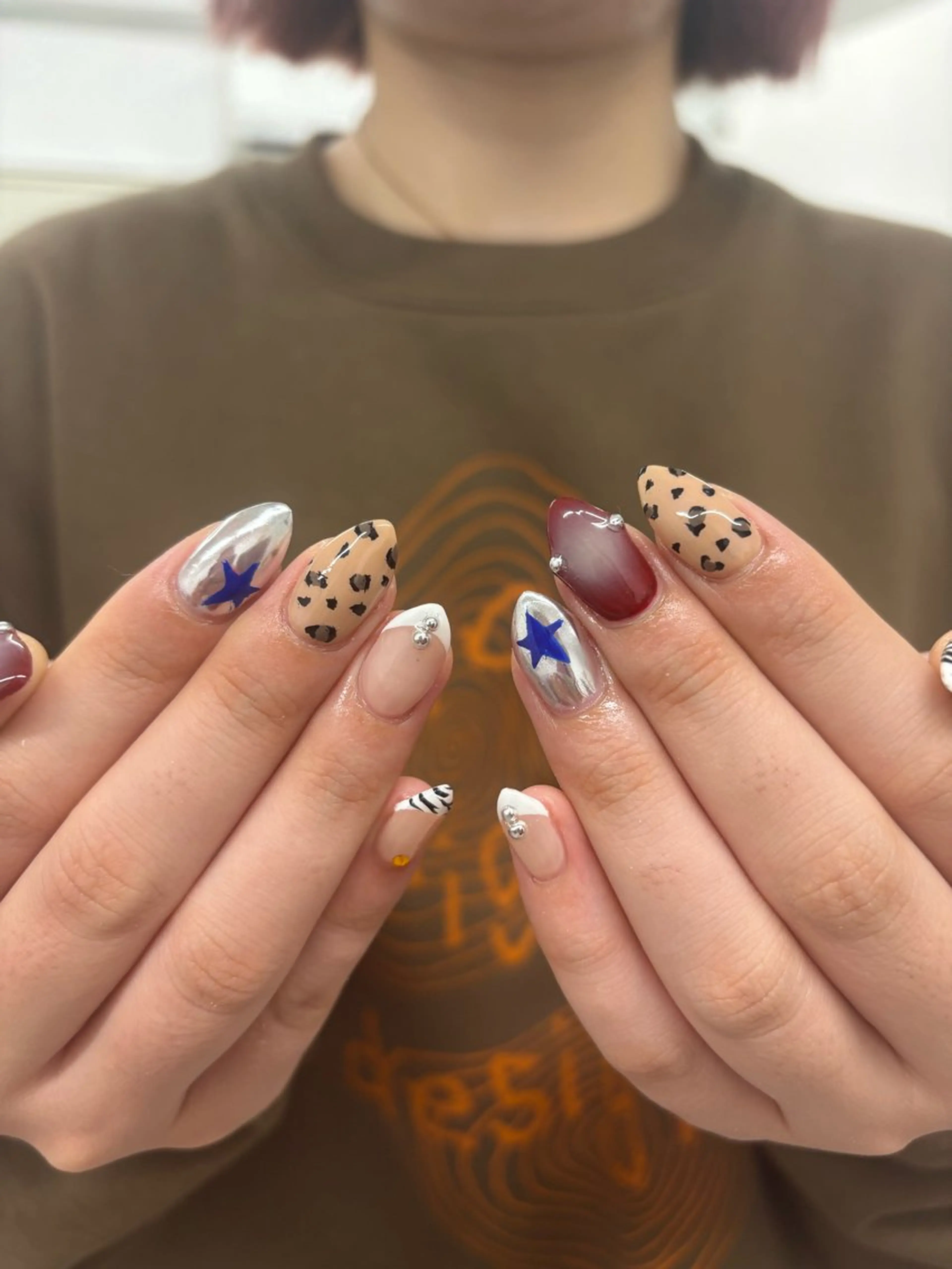 ネイル ハンドネイル yuria 🎀海外ネイル🌺のネイルデザイン