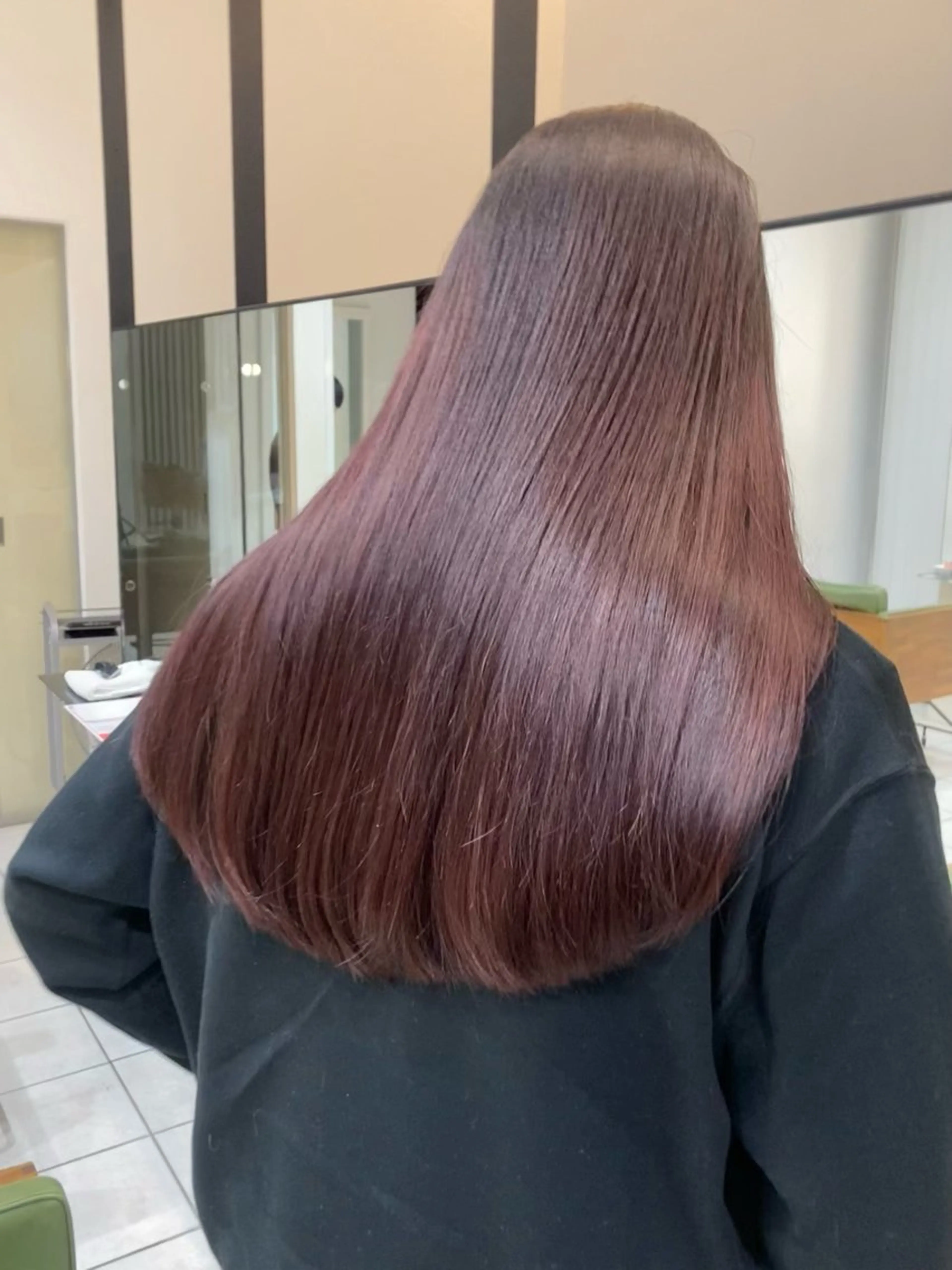 ロング カラー ブリーチ ブリーチなしカラー 津田 里菜のヘアスタイル